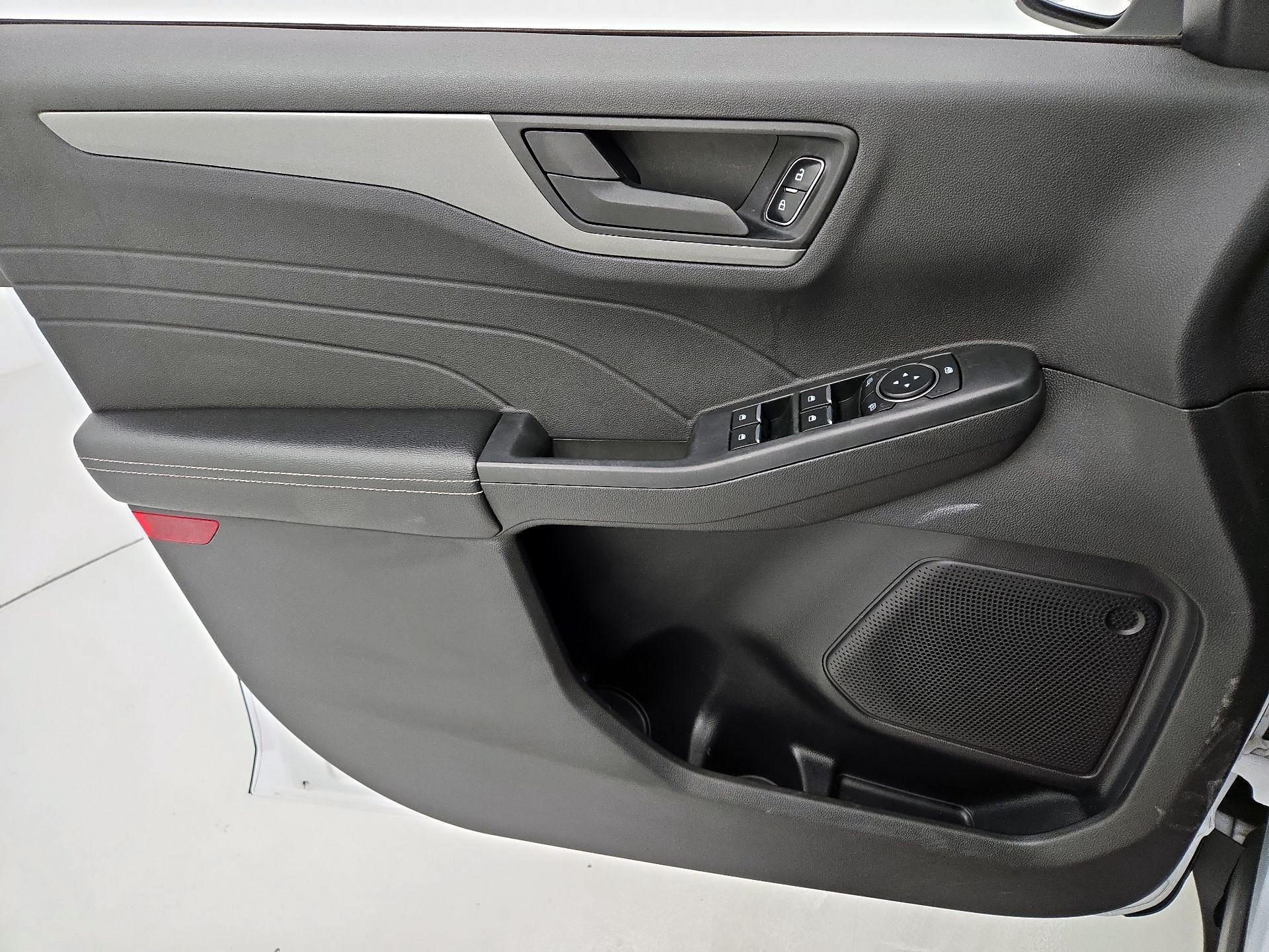 Thumbnail: 2023 Ford Escape - 12