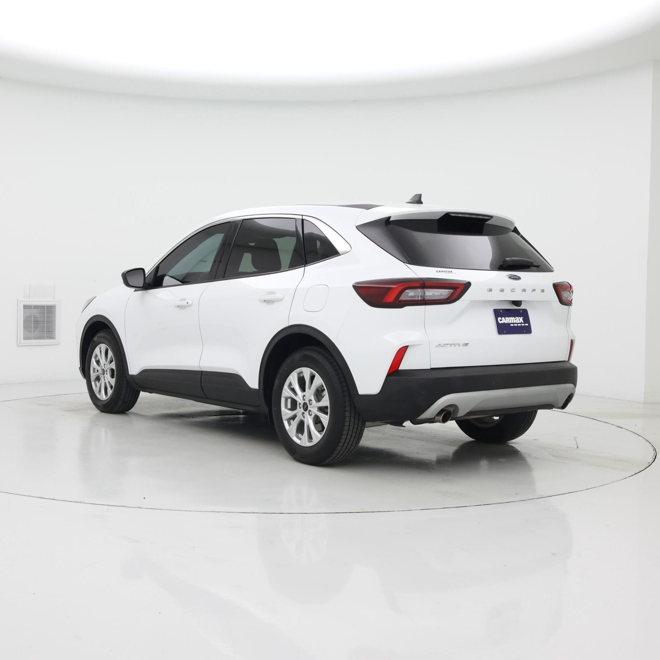 Thumbnail: 2023 Ford Escape - 2