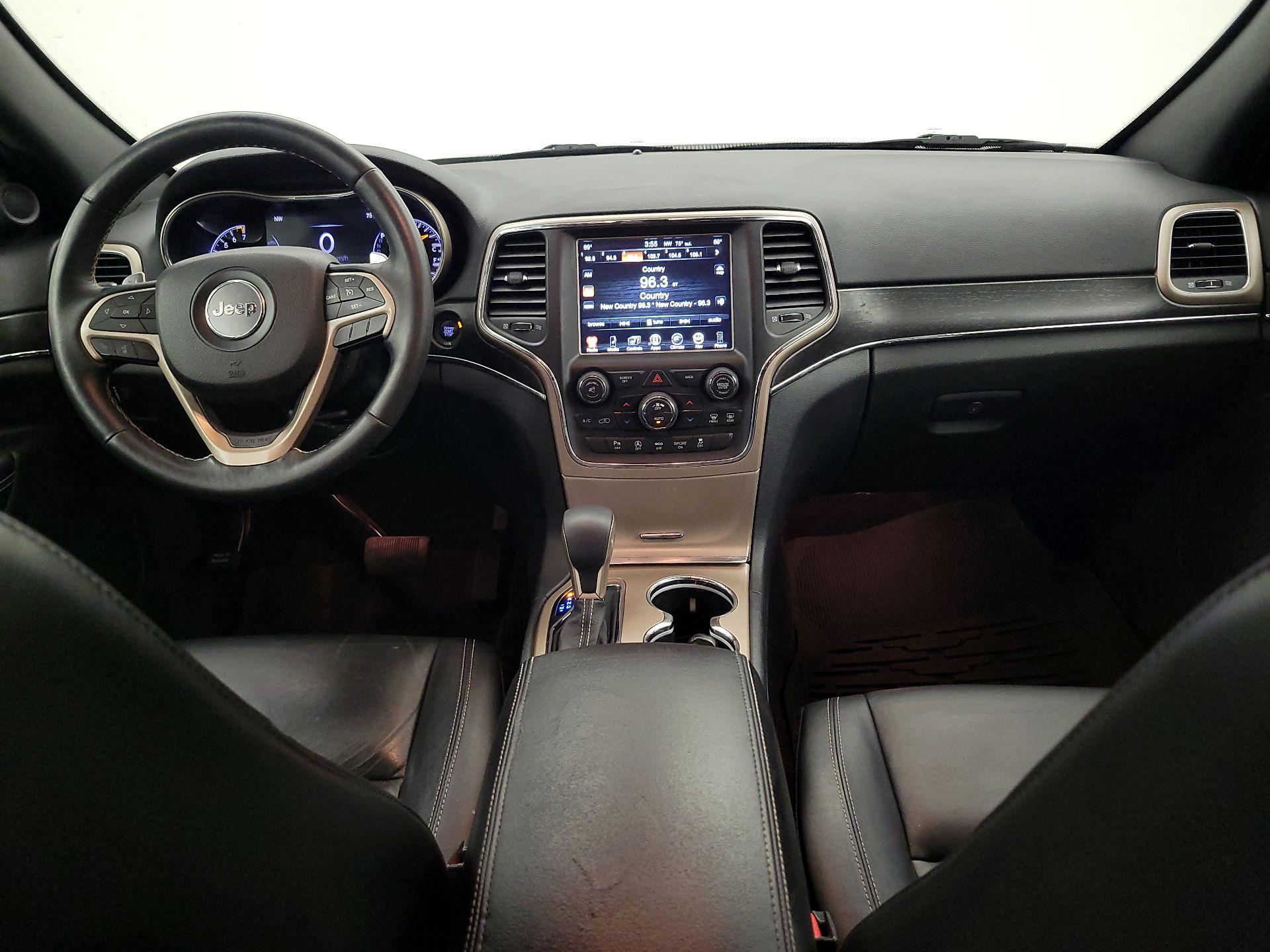 Thumbnail: 2017 Jeep Grand Cherokee - 9