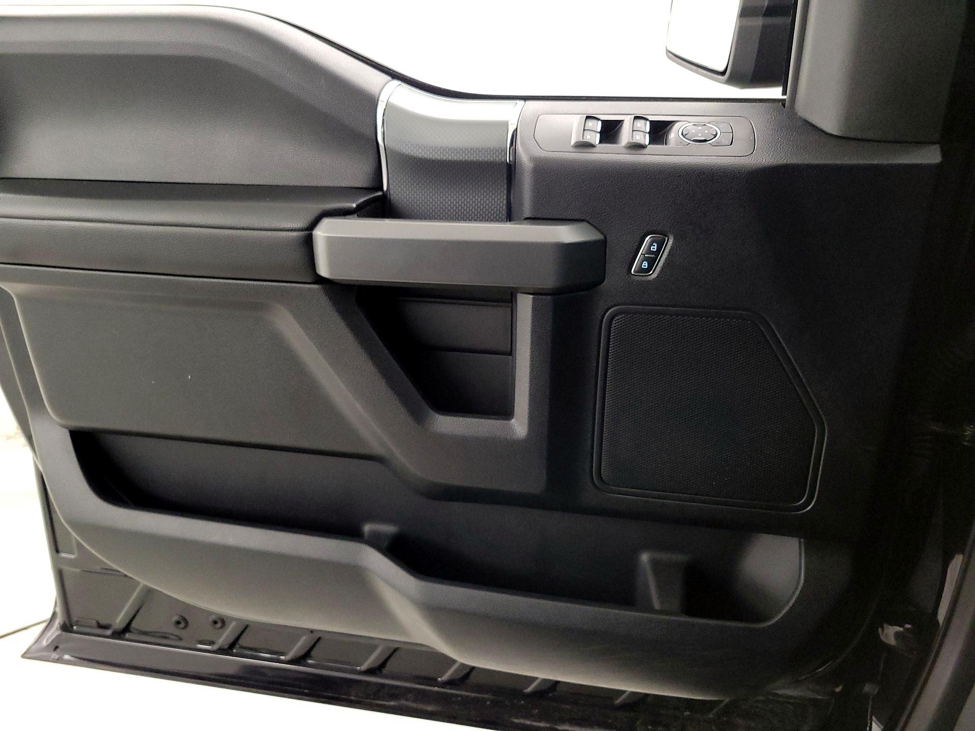 Thumbnail: 2017 Ford F-150 - 12