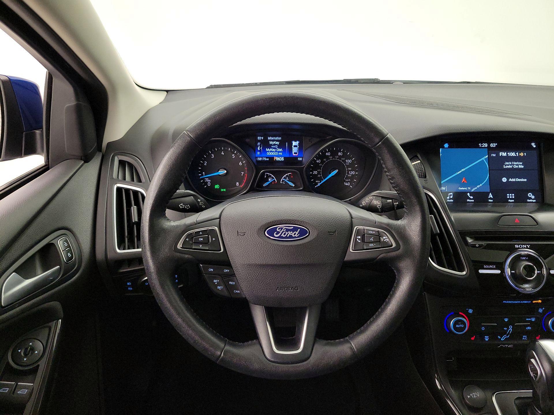 Thumbnail: 2018 Ford Focus - 10