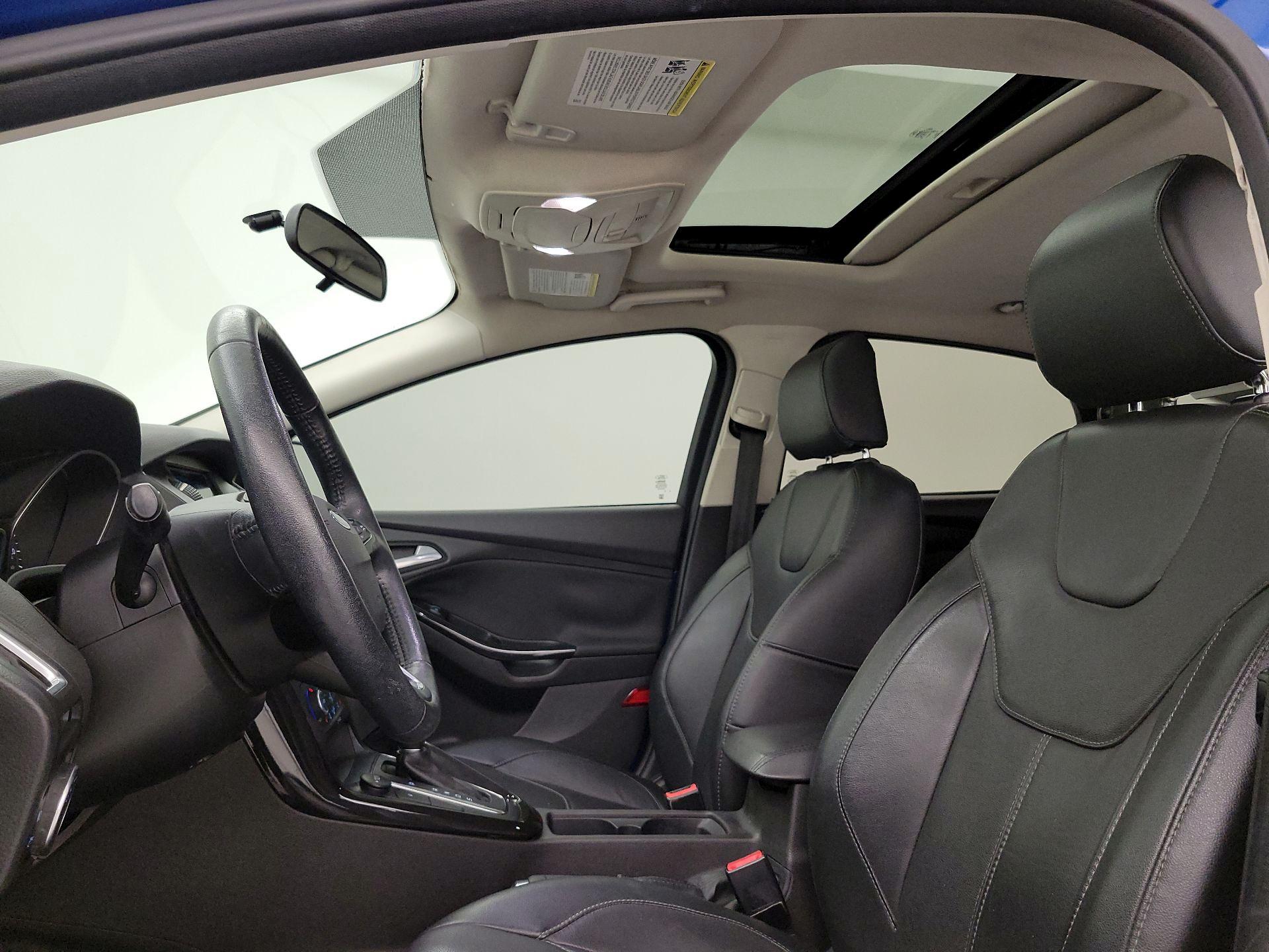 Thumbnail: 2018 Ford Focus - 19