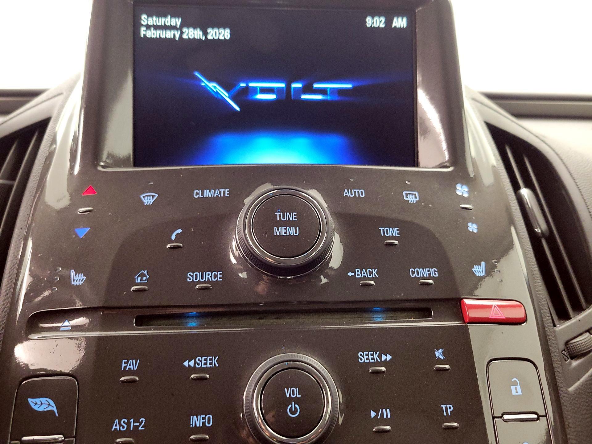 Thumbnail: 2015 Chevrolet Volt - 16