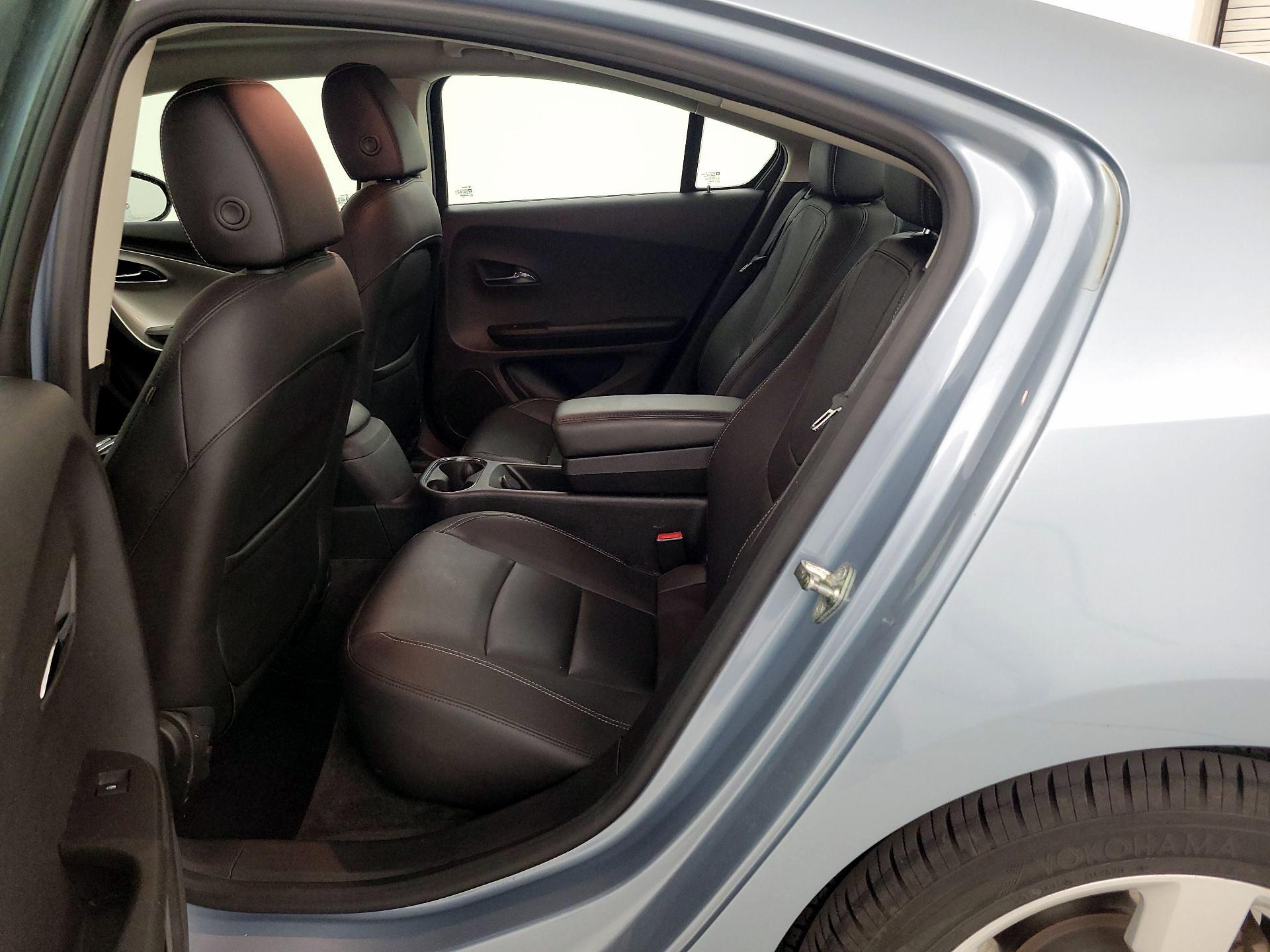 Thumbnail: 2015 Chevrolet Volt - 19