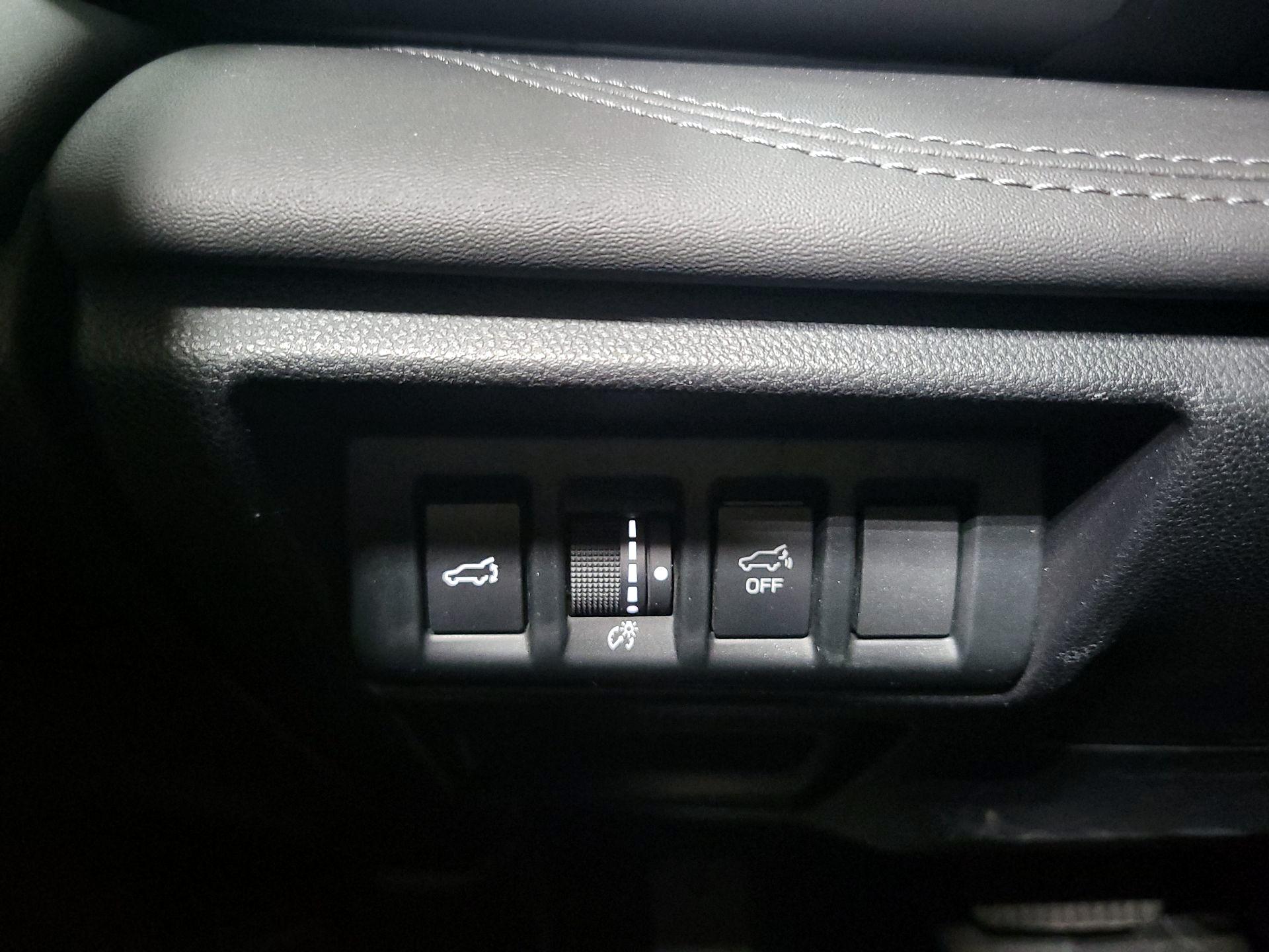 Thumbnail: 2020 Subaru Outback - 13