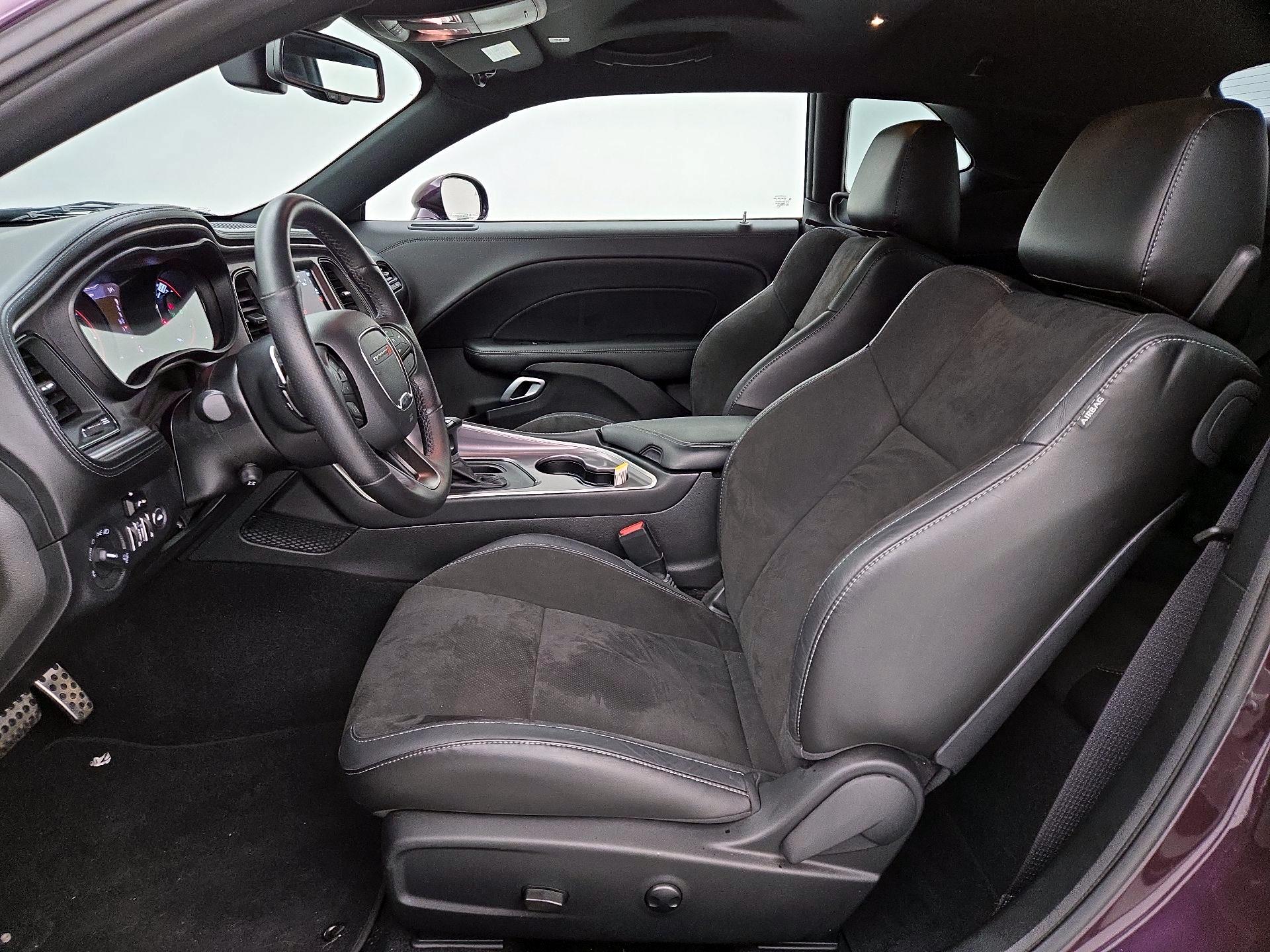 Thumbnail: 2022 Dodge Challenger - 11