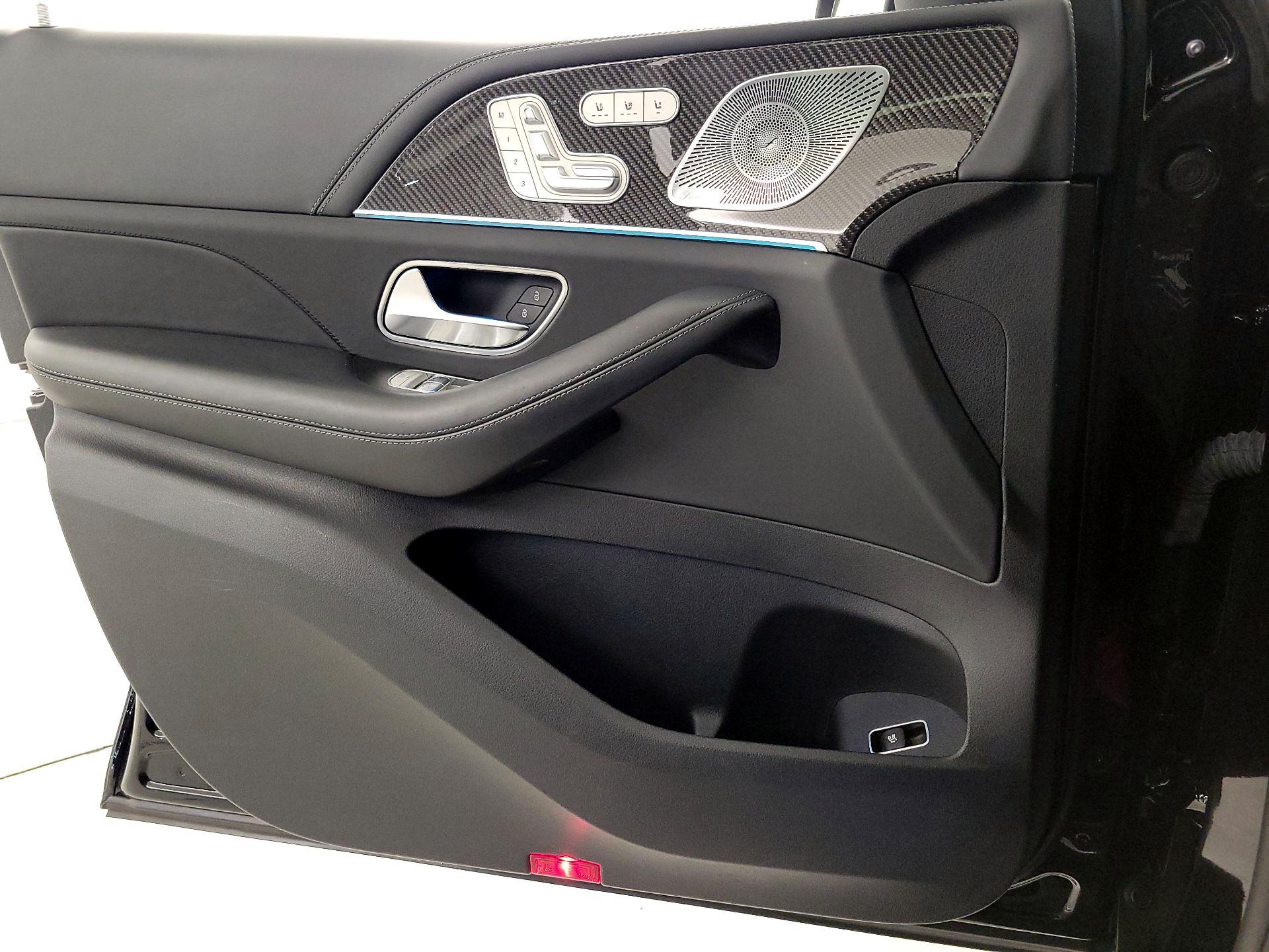 Thumbnail: 2021 Mercedes-Benz GL-Class - 12