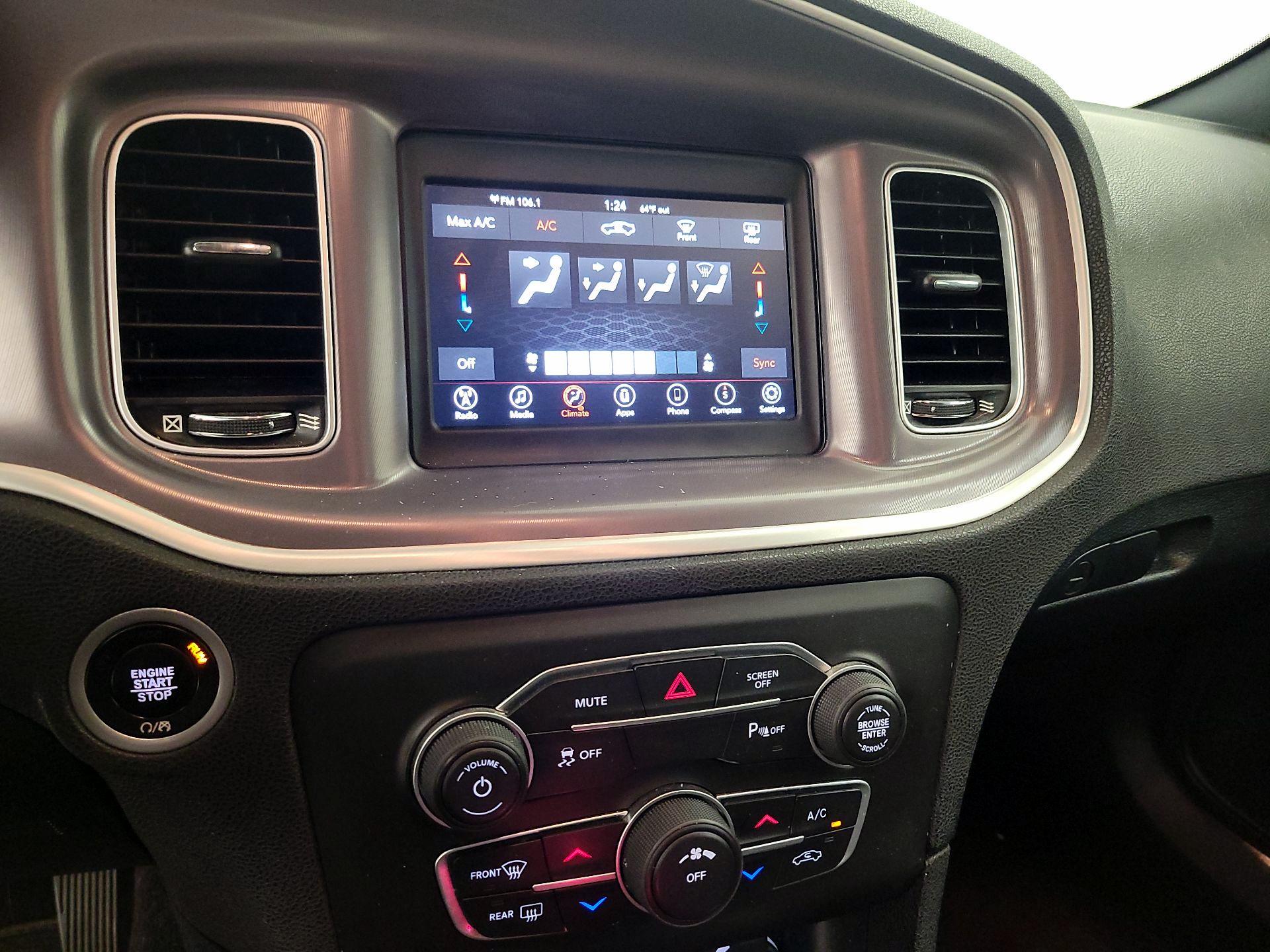 Thumbnail: 2022 Dodge Charger - 16