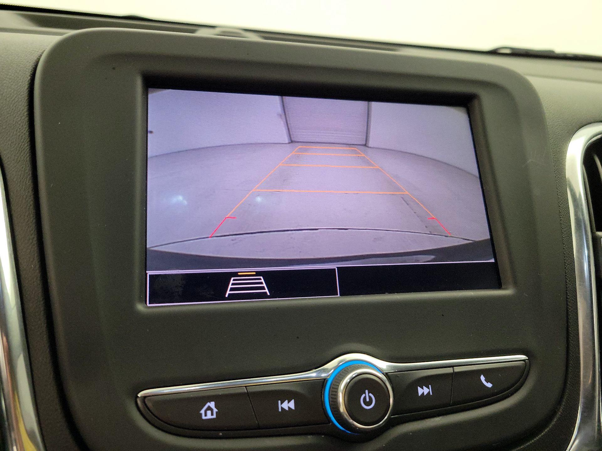 Thumbnail: 2022 Chevrolet Equinox - 14