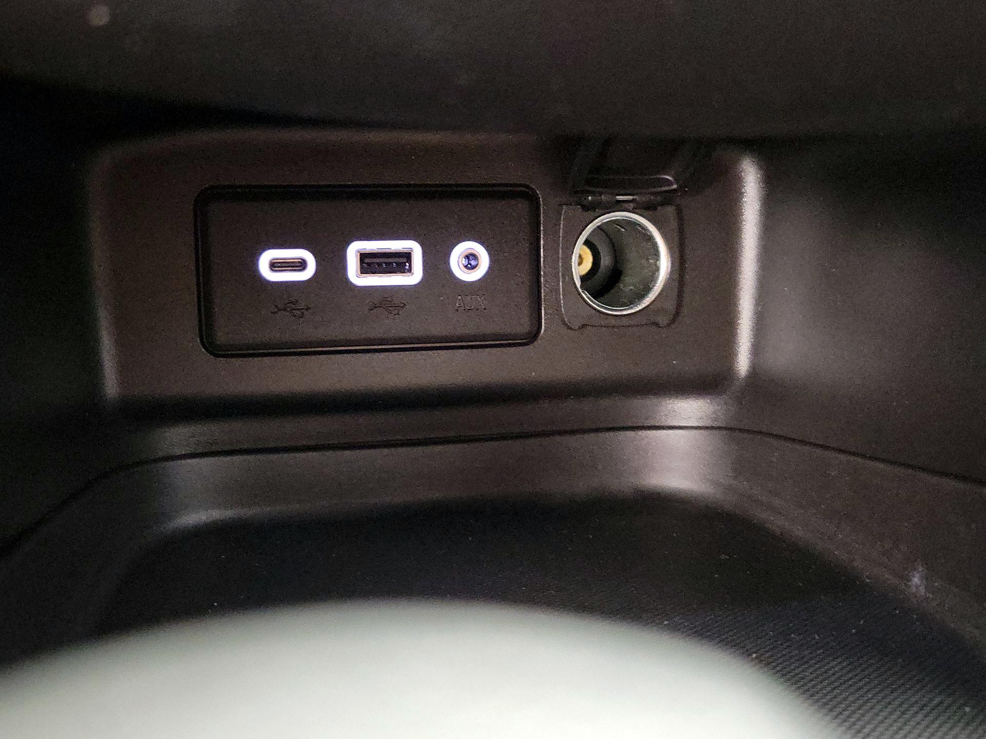 Thumbnail: 2022 Chevrolet Equinox - 18