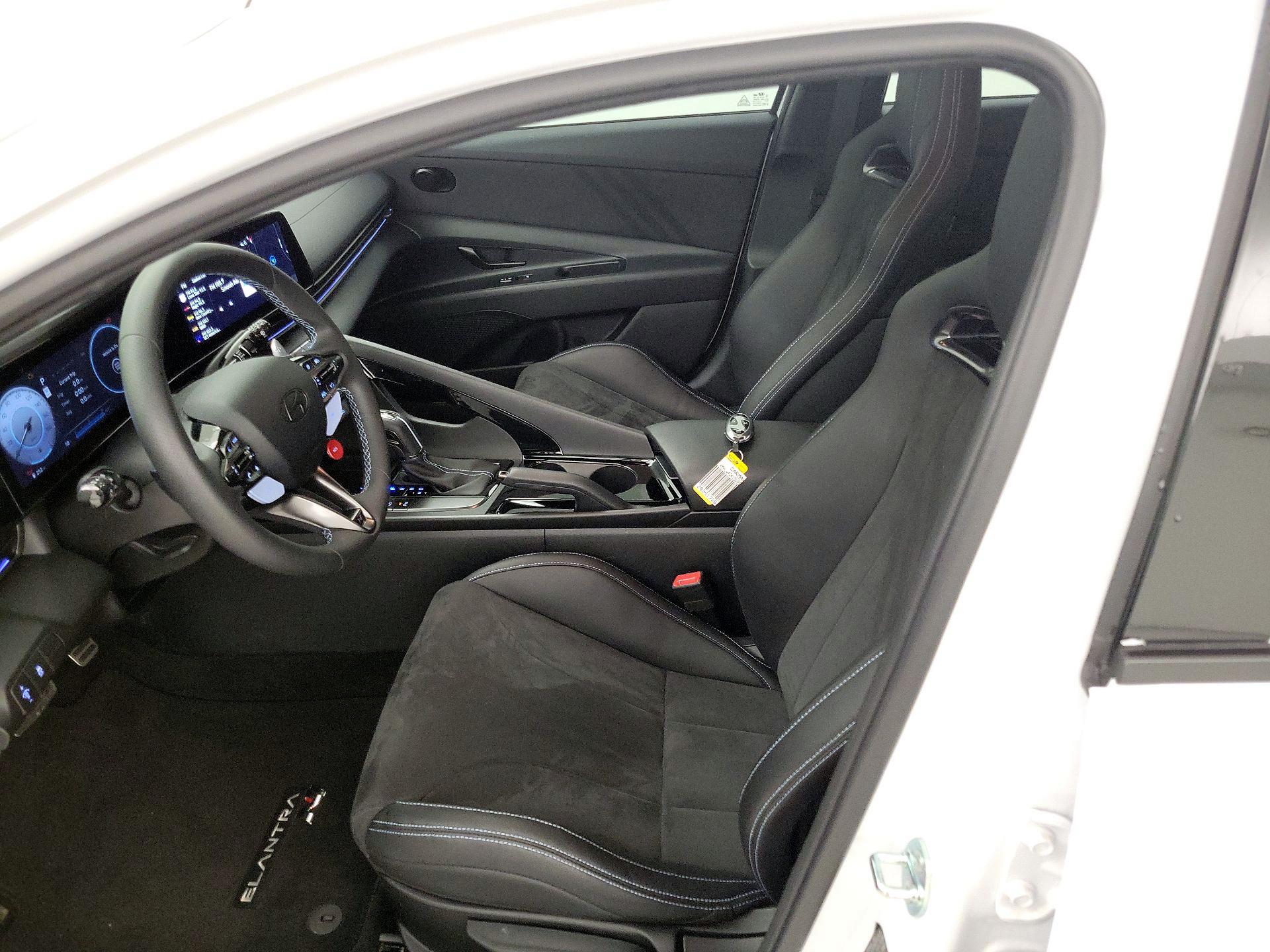 Thumbnail: 2025 Hyundai Elantra - 11