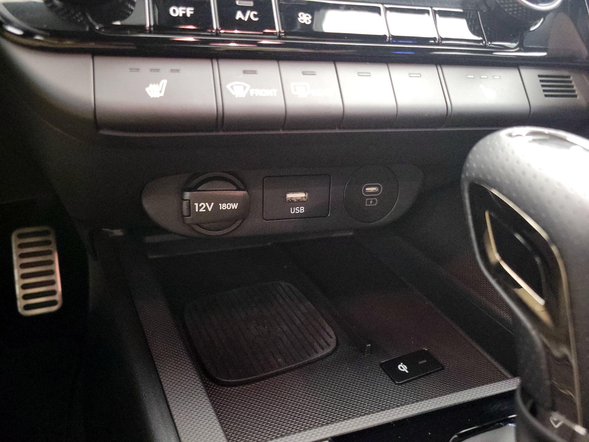 Thumbnail: 2025 Hyundai Elantra - 18