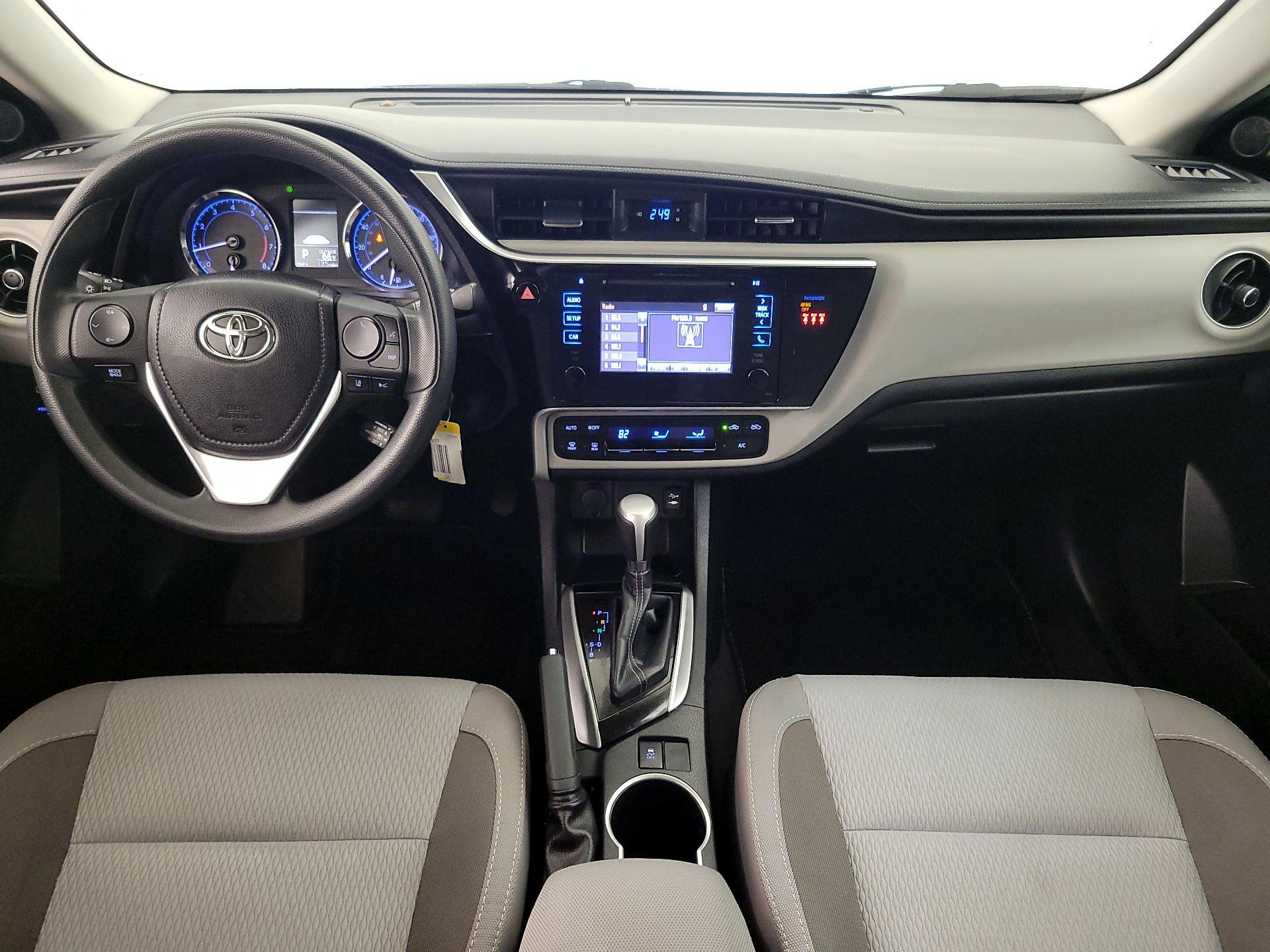 Thumbnail: 2018 Toyota Corolla - 9