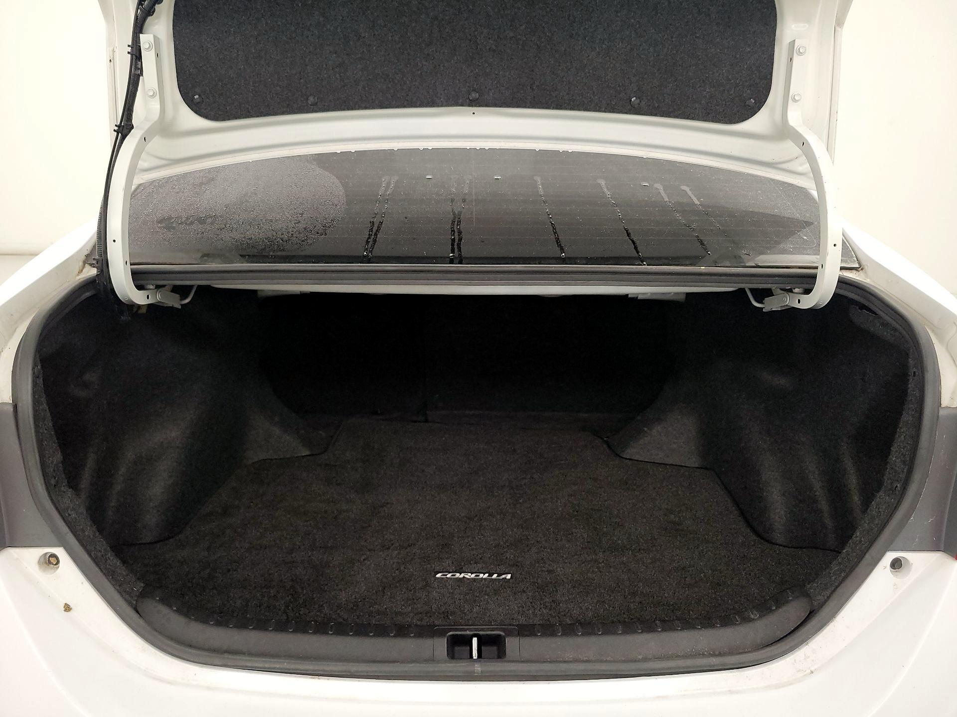 Thumbnail: 2018 Toyota Corolla - 19