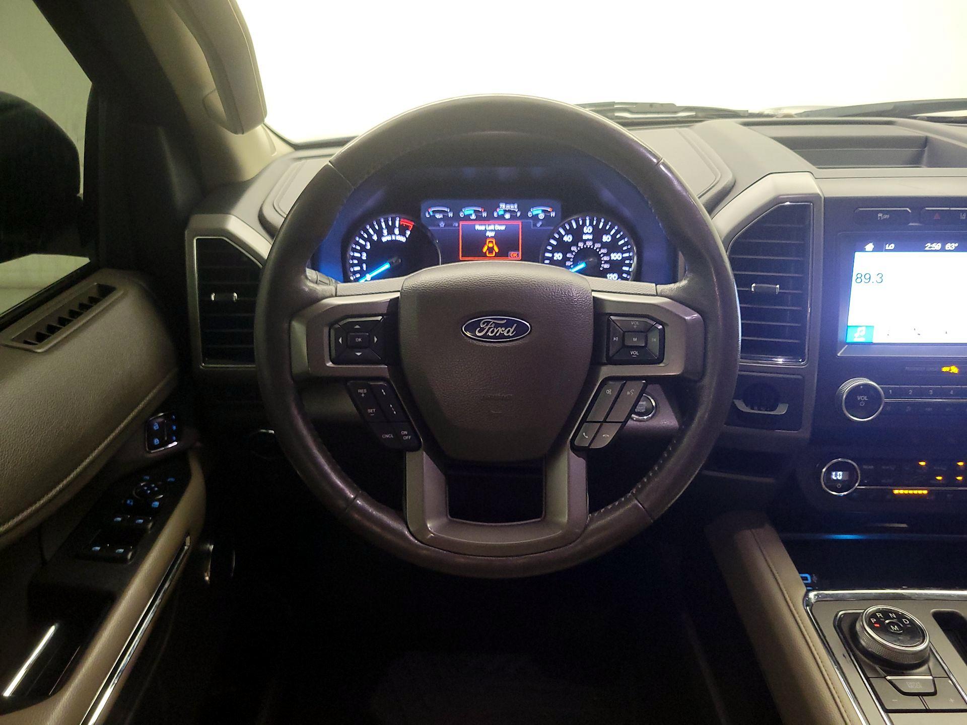 Thumbnail: 2019 Ford Expedition - 10