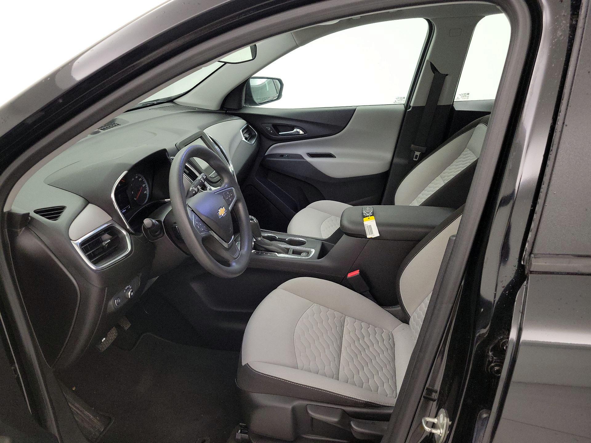 Thumbnail: 2018 Chevrolet Equinox - 11