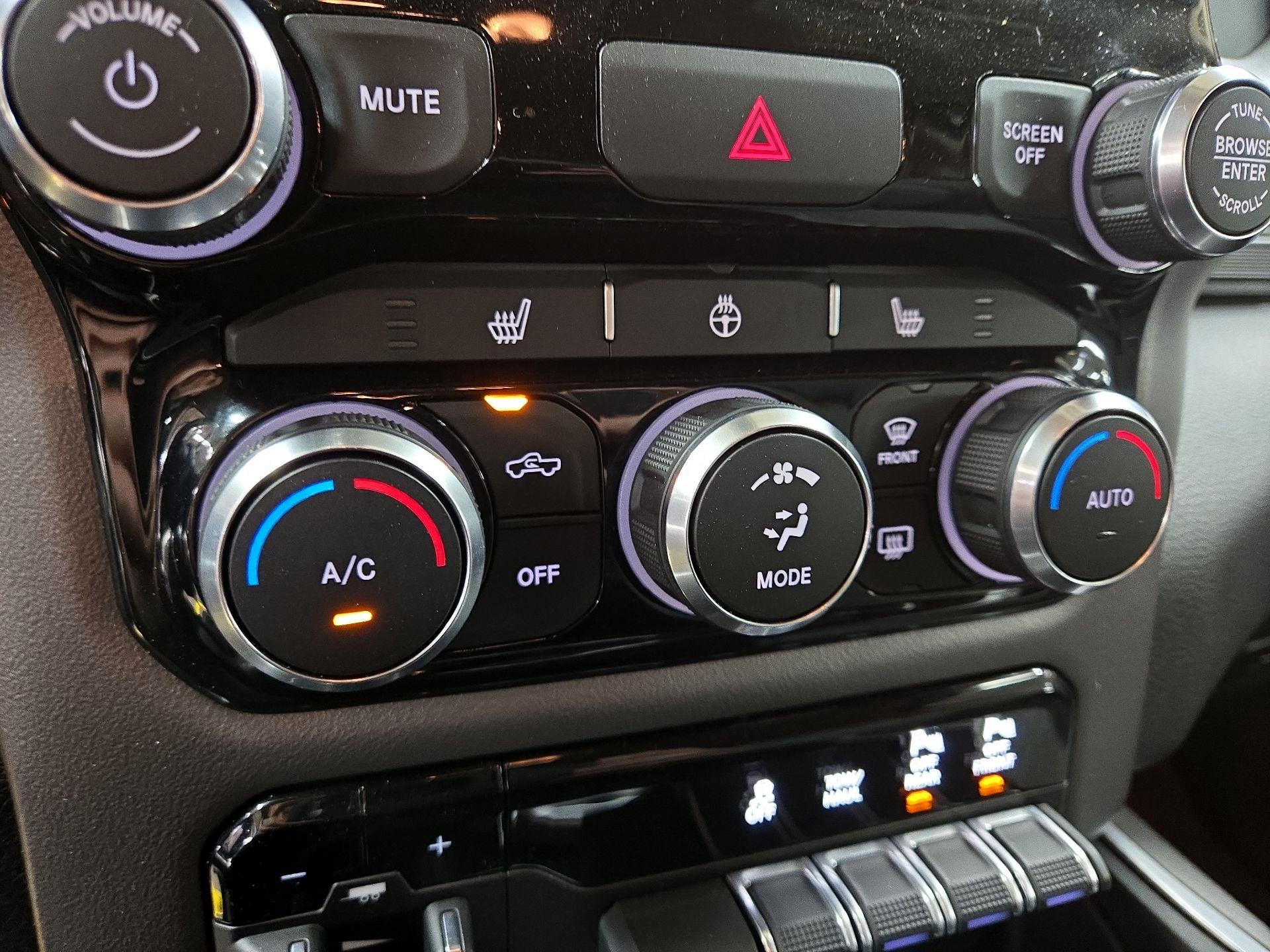 Thumbnail: 2020 RAM 1500 - 17