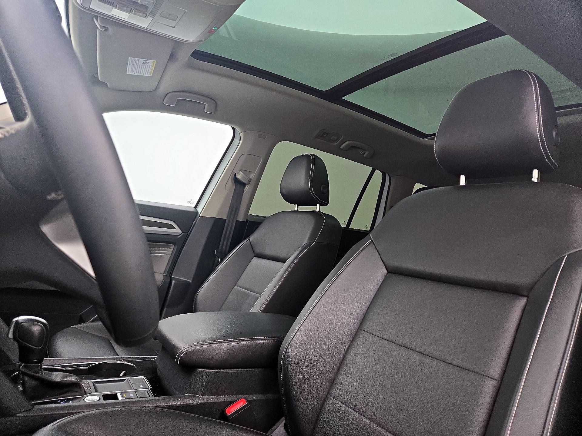 Thumbnail: 2023 Volkswagen Atlas - 19