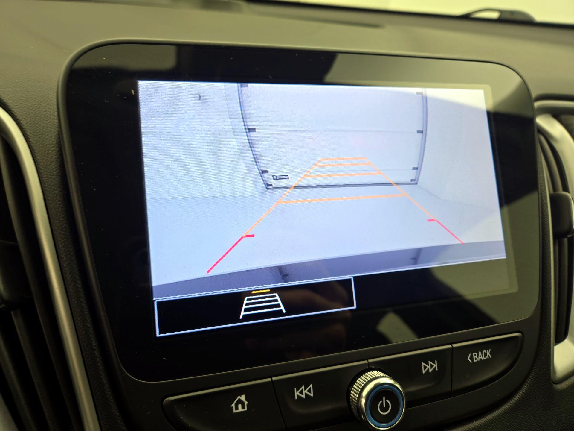 Thumbnail: 2023 Chevrolet Malibu - 13