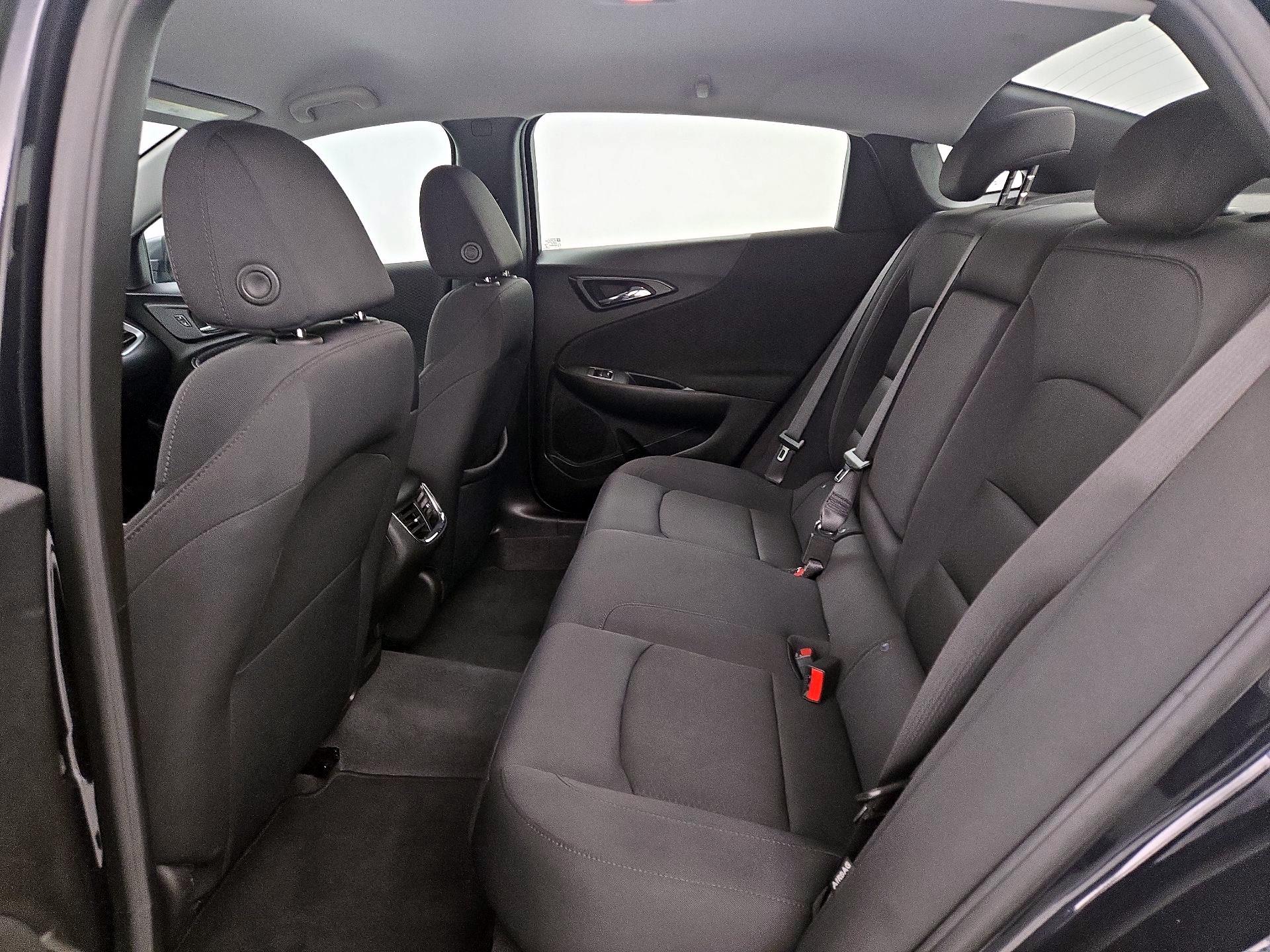 Thumbnail: 2023 Chevrolet Malibu - 18