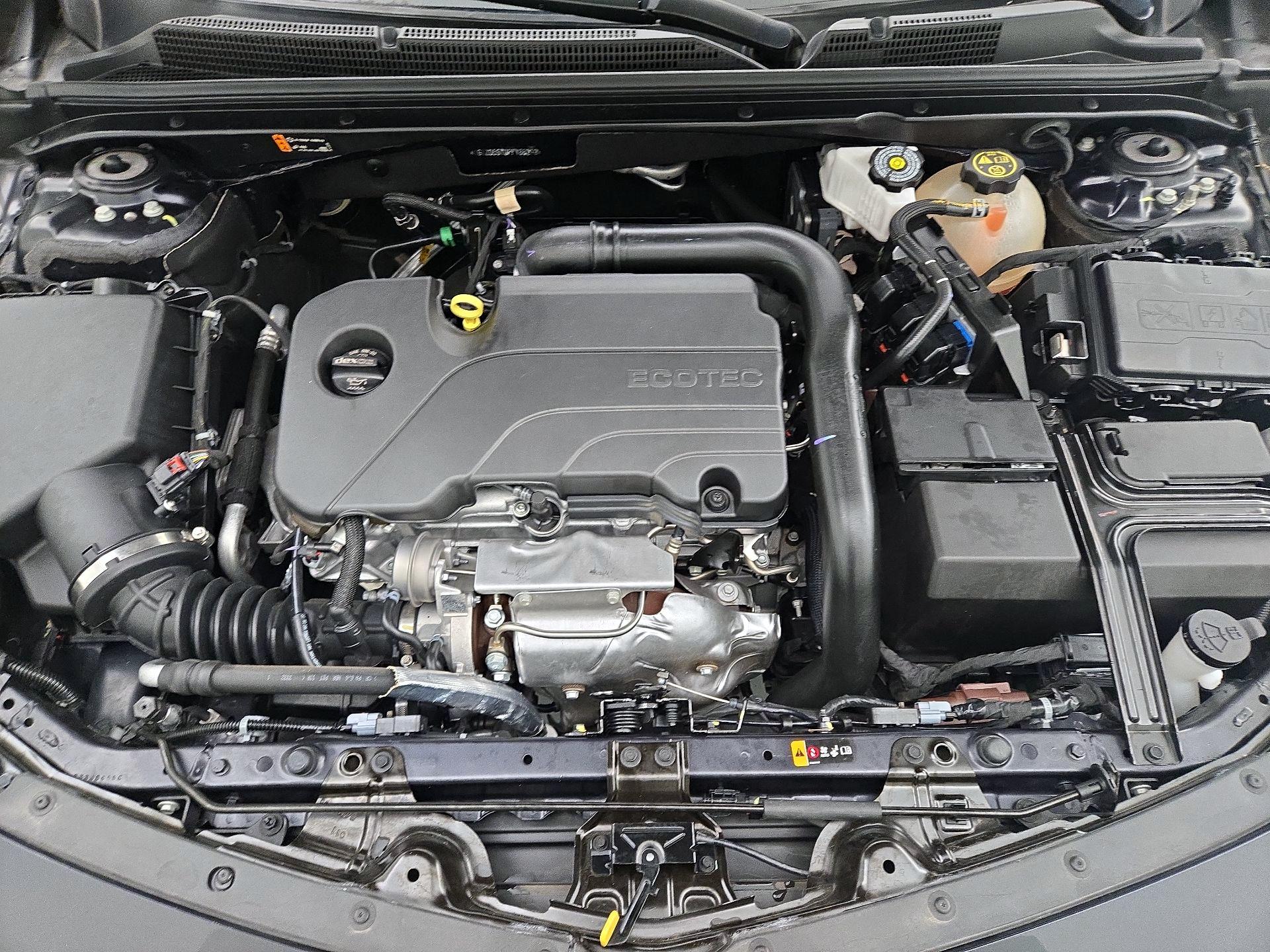 Thumbnail: 2023 Chevrolet Malibu - 20