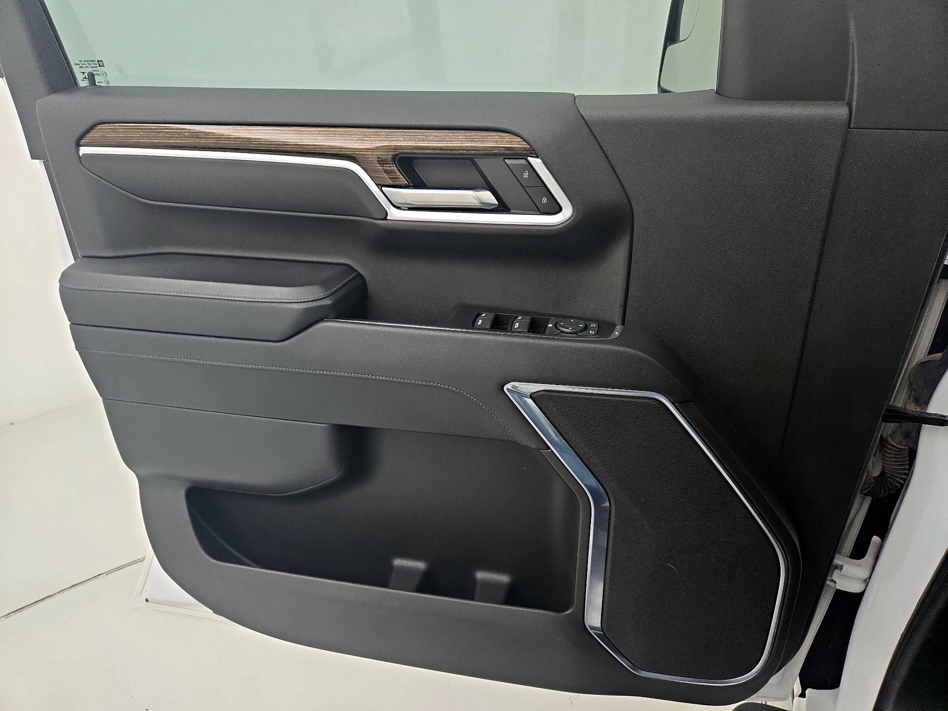 Thumbnail: 2023 GMC Sierra 1500 - 12