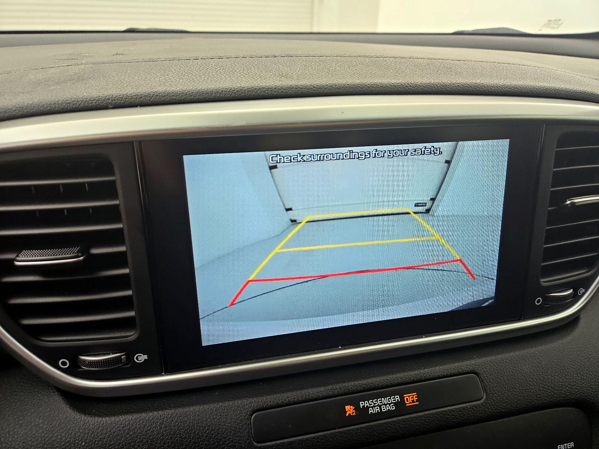 Thumbnail: 2022 Kia Sportage - 14