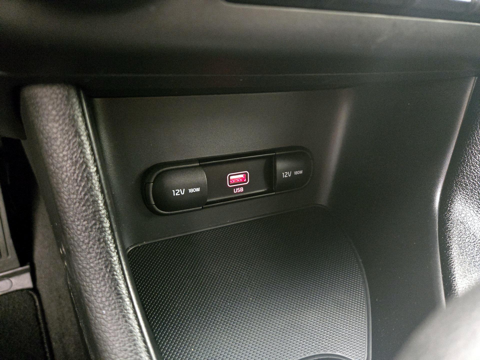 Thumbnail: 2022 Kia Sportage - 18