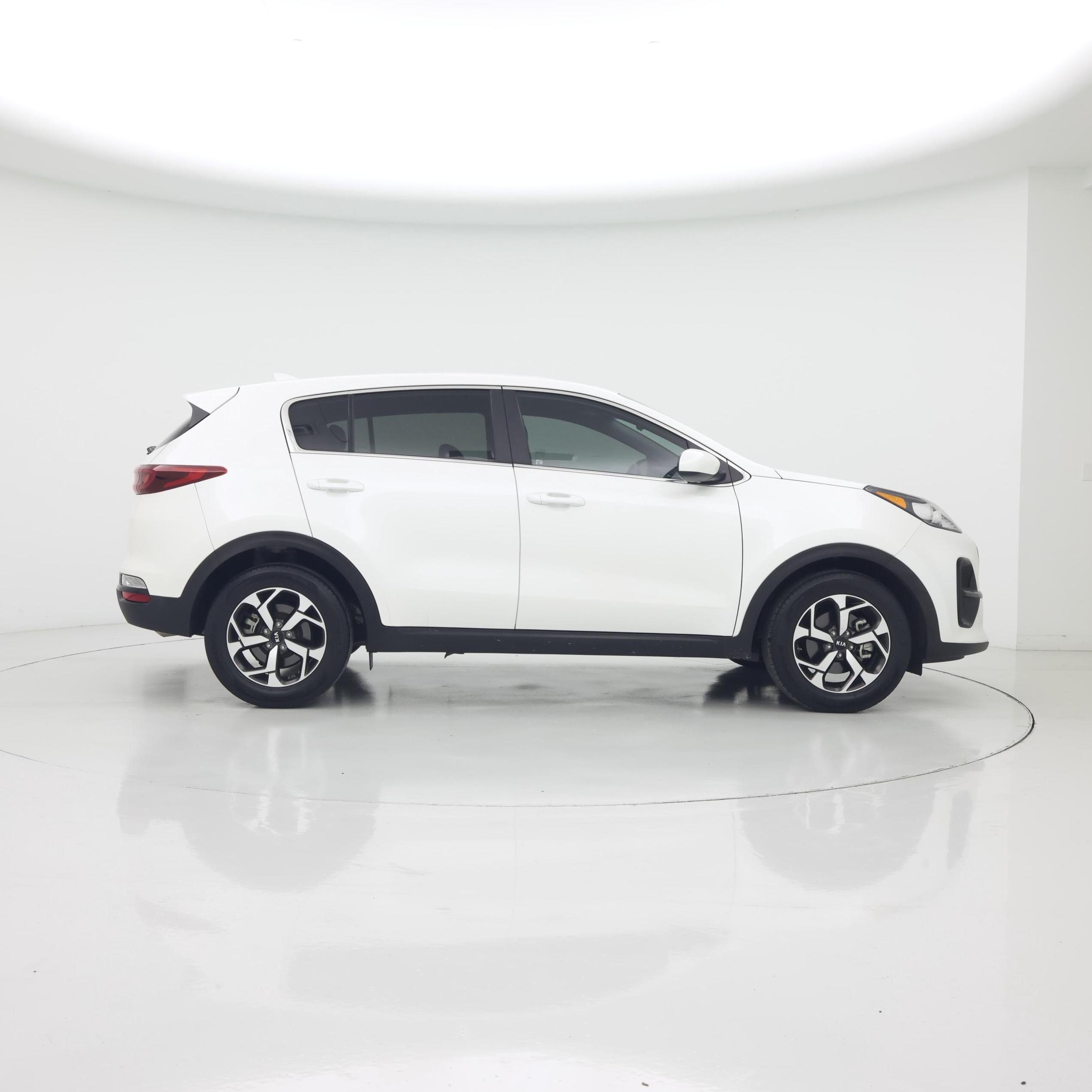 Thumbnail: 2022 Kia Sportage - 7