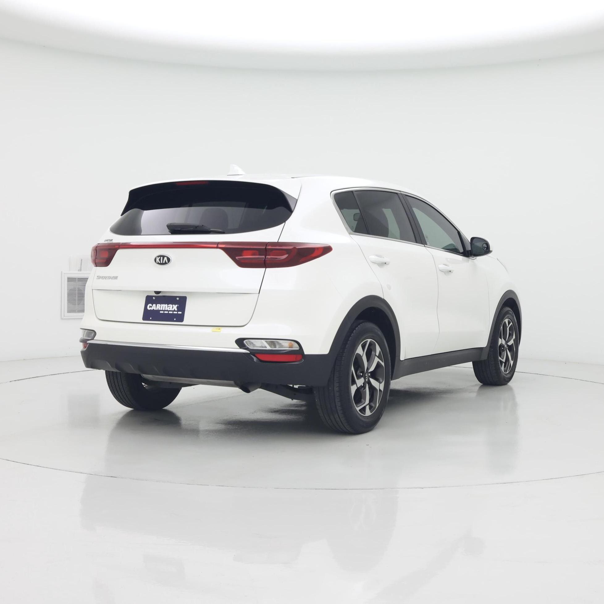 Thumbnail: 2022 Kia Sportage - 8