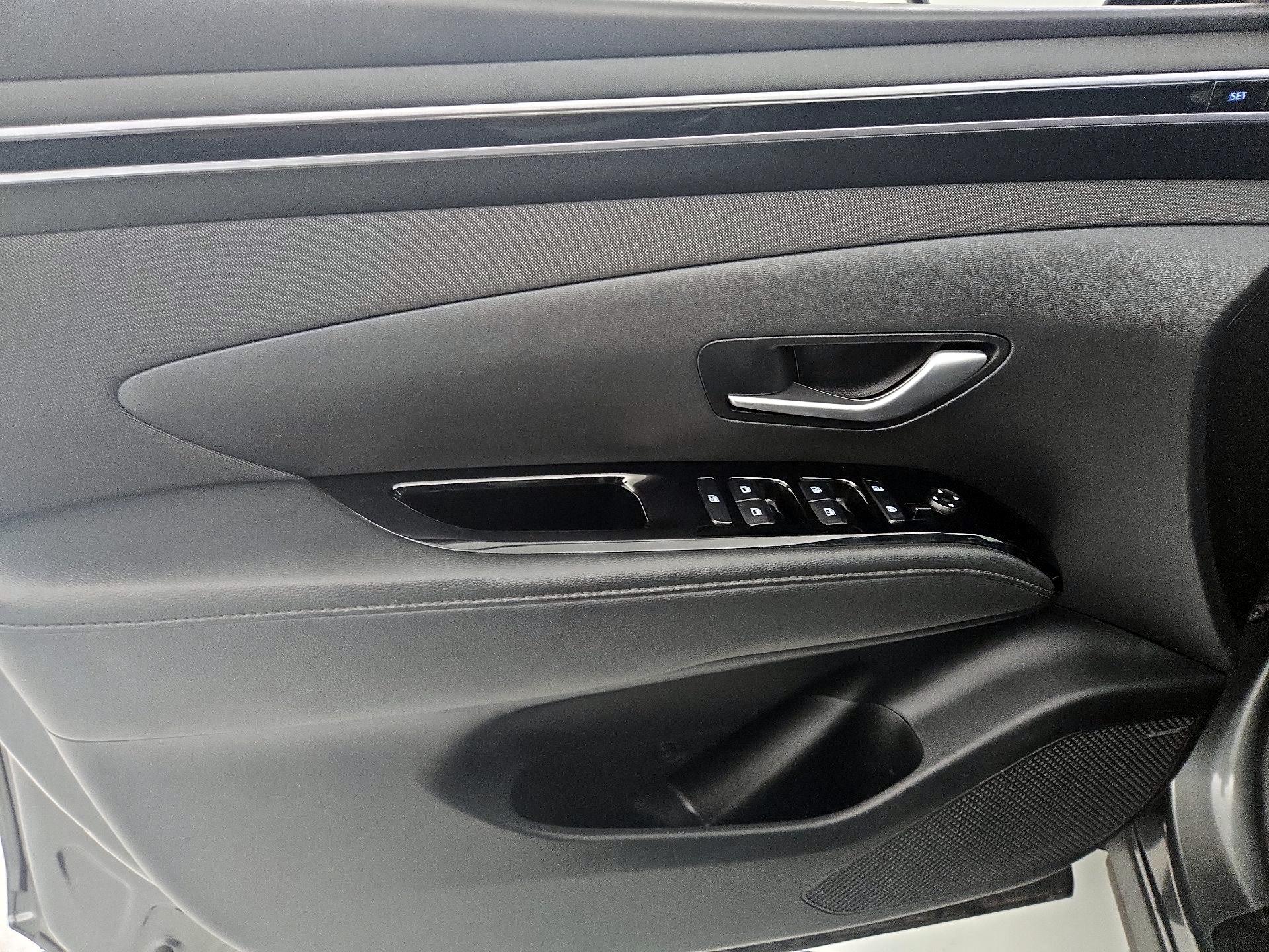 Thumbnail: 2023 Hyundai Tucson - 12