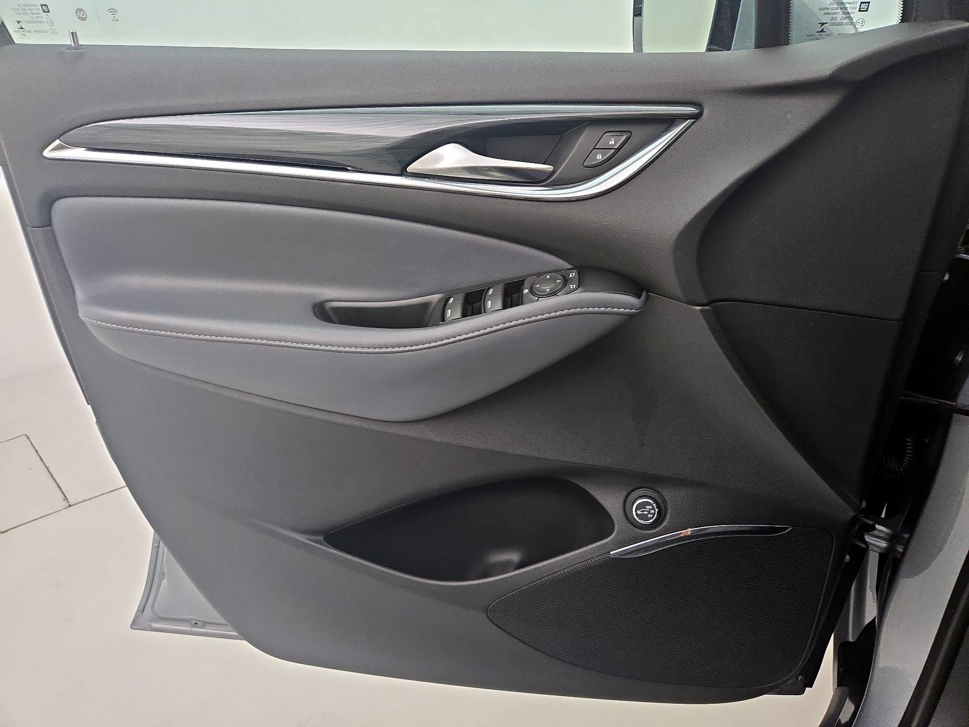 Thumbnail: 2023 Buick Enclave - 12