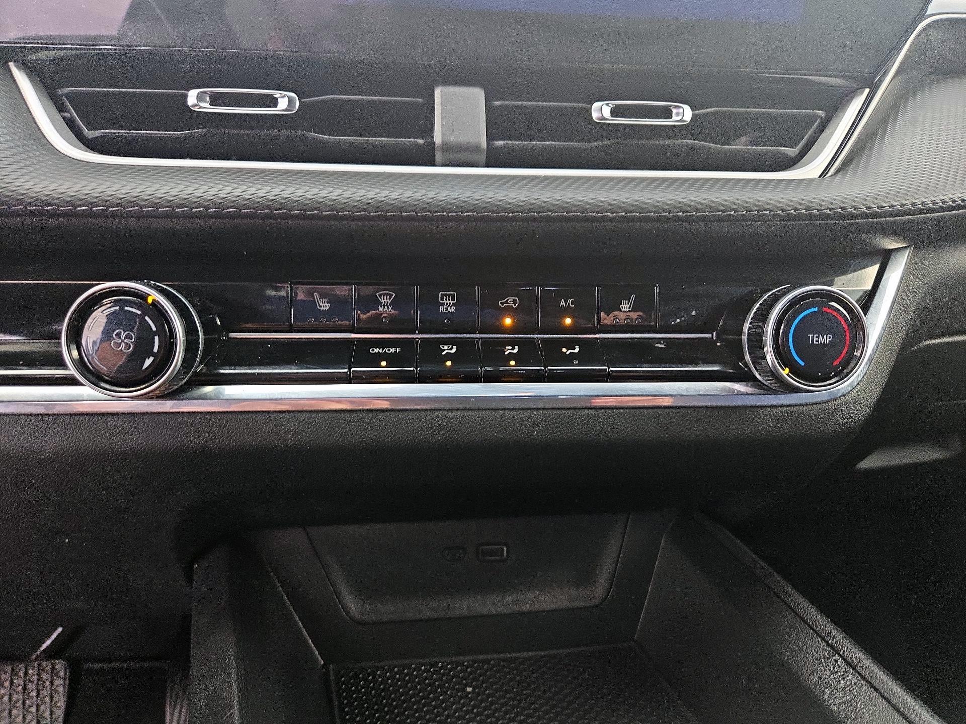 Thumbnail: 2025 Chevrolet Equinox - 17