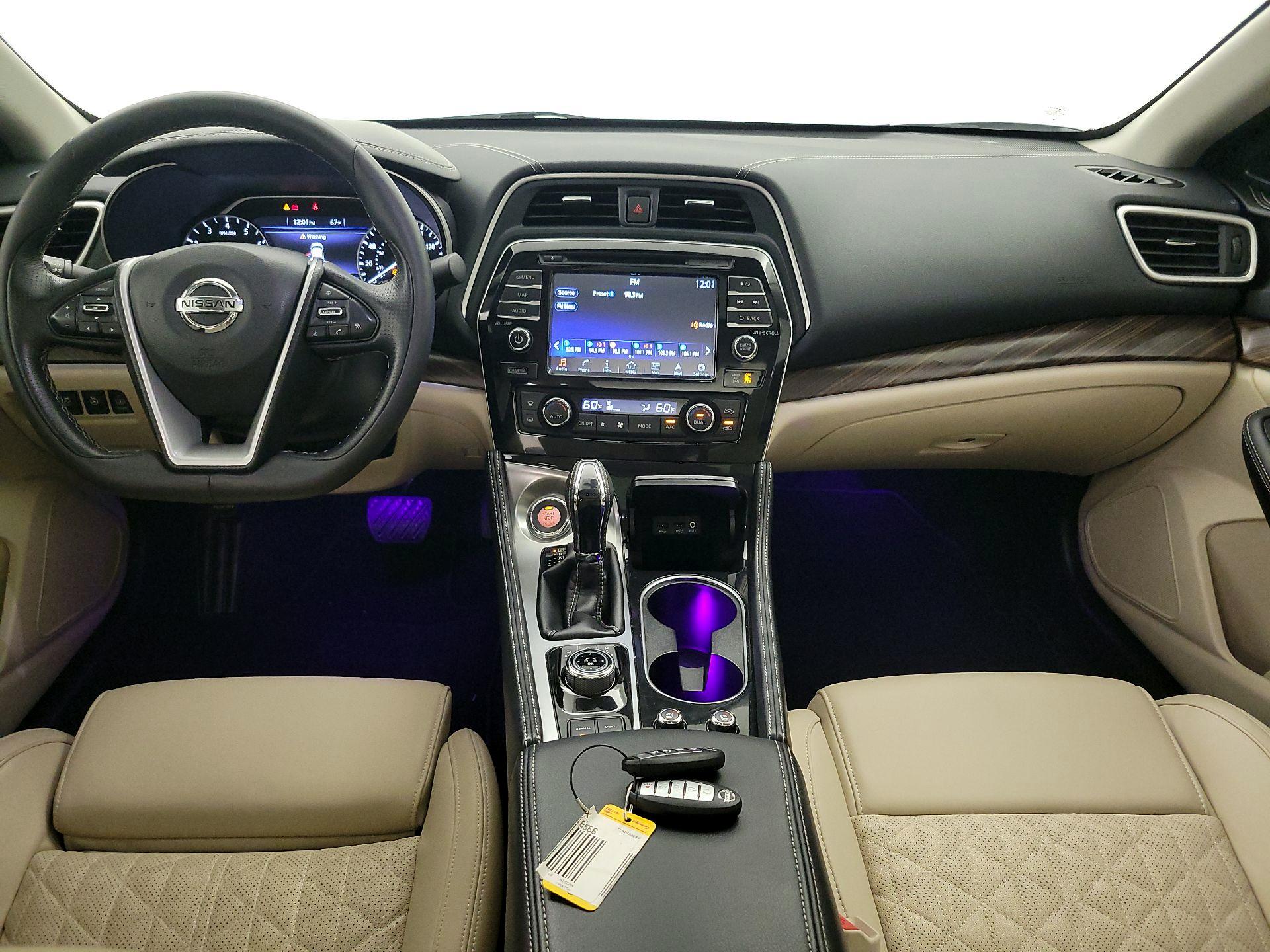 Thumbnail: 2016 Nissan Maxima - 9