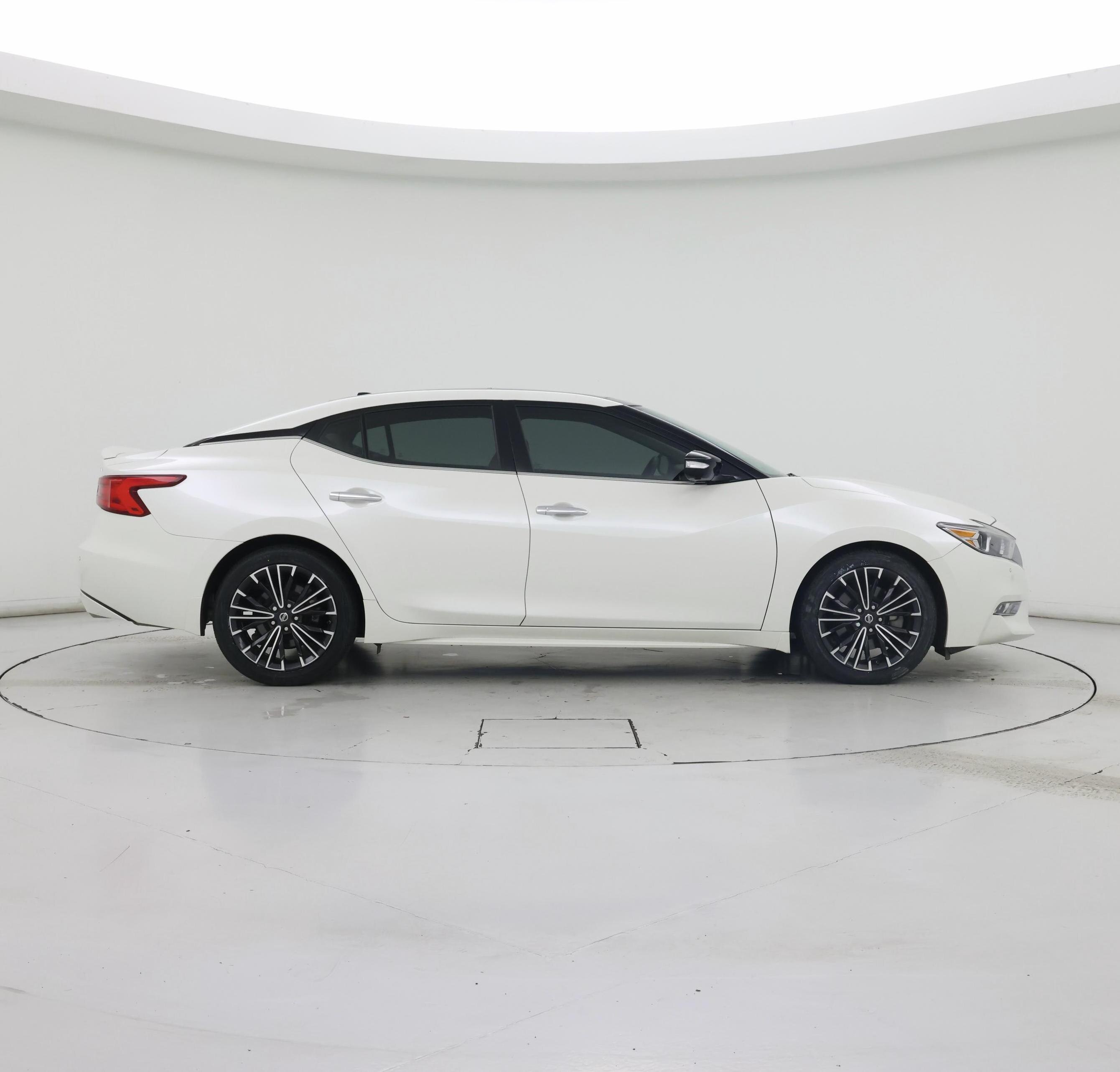 Thumbnail: 2016 Nissan Maxima - 7
