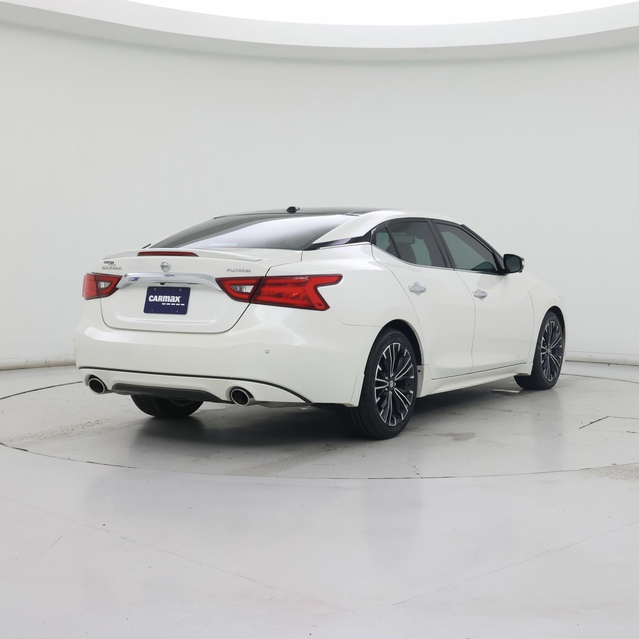 Thumbnail: 2016 Nissan Maxima - 8