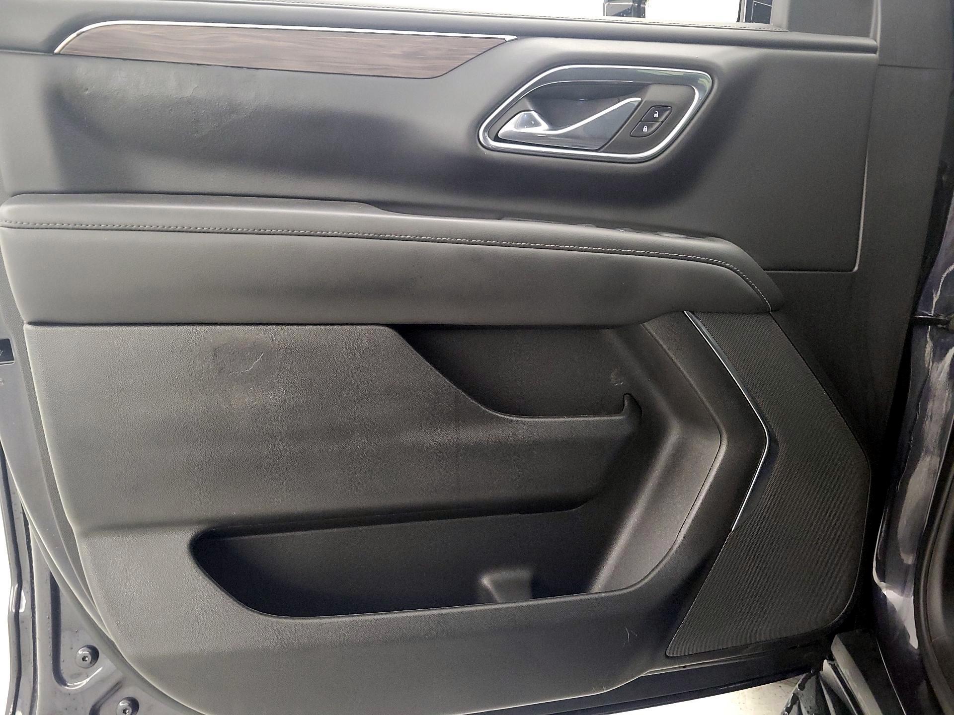 Thumbnail: 2023 Chevrolet Tahoe - 12