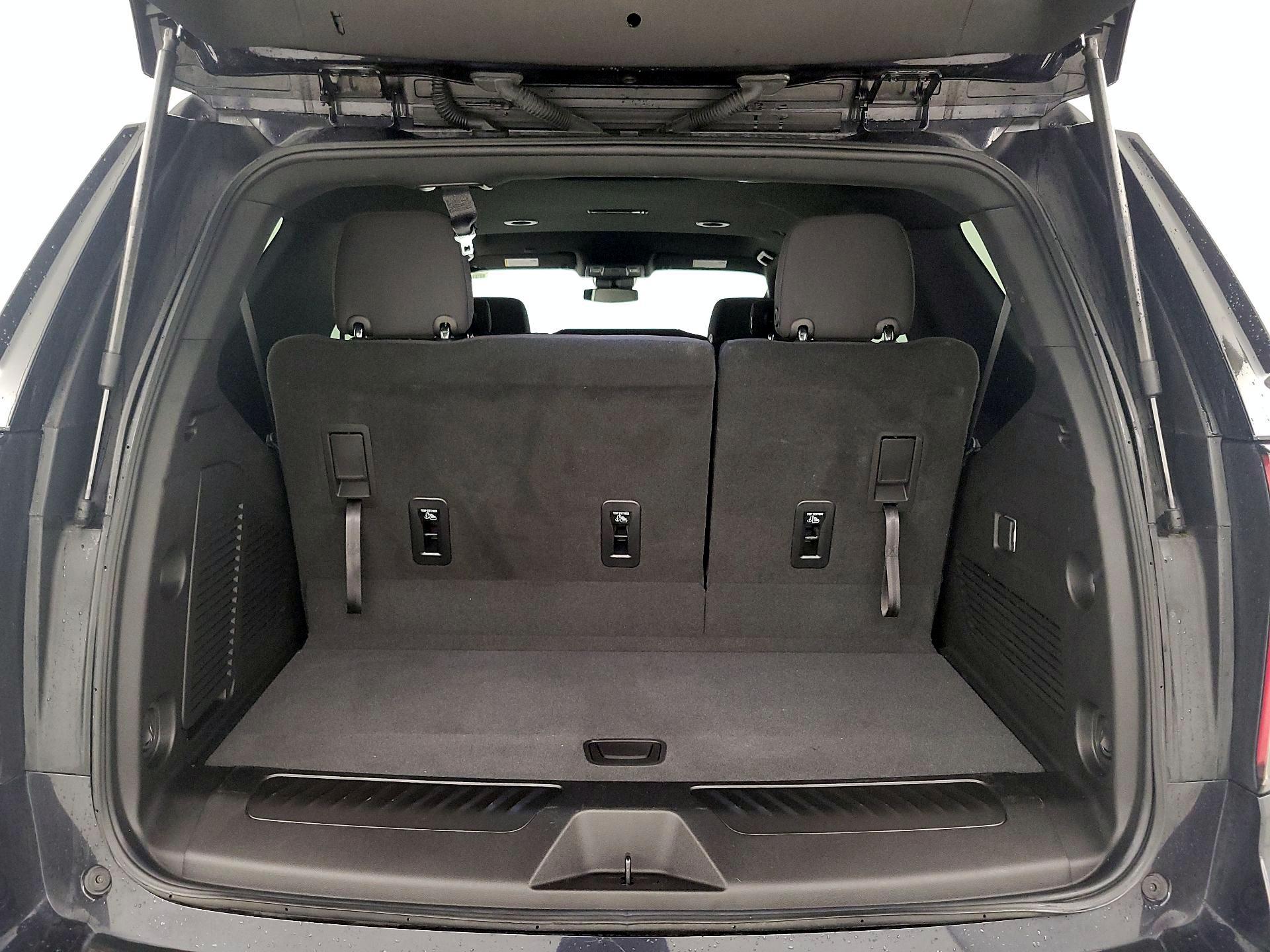 Thumbnail: 2023 Chevrolet Tahoe - 20