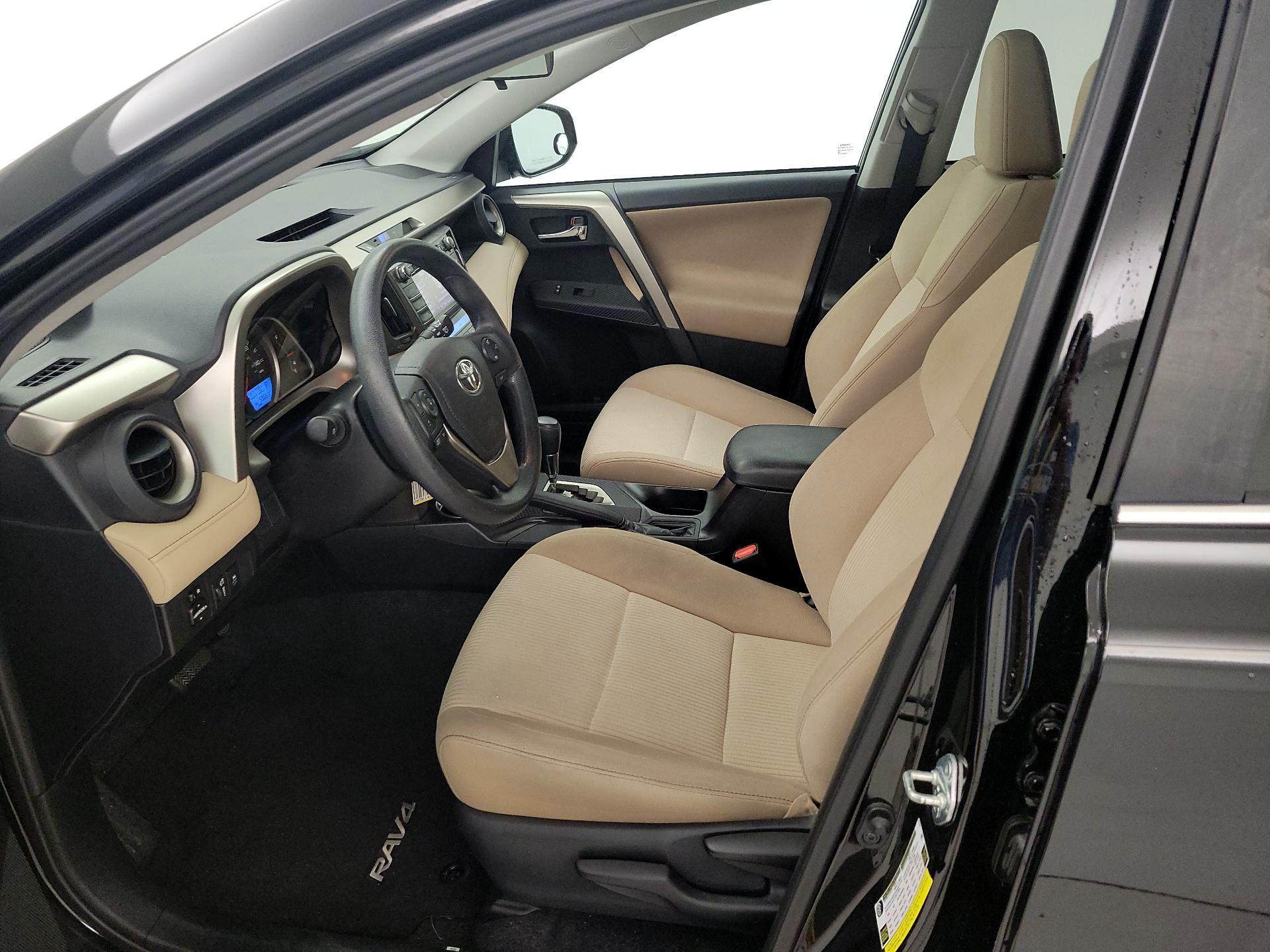 Thumbnail: 2014 Toyota RAV4 - 11