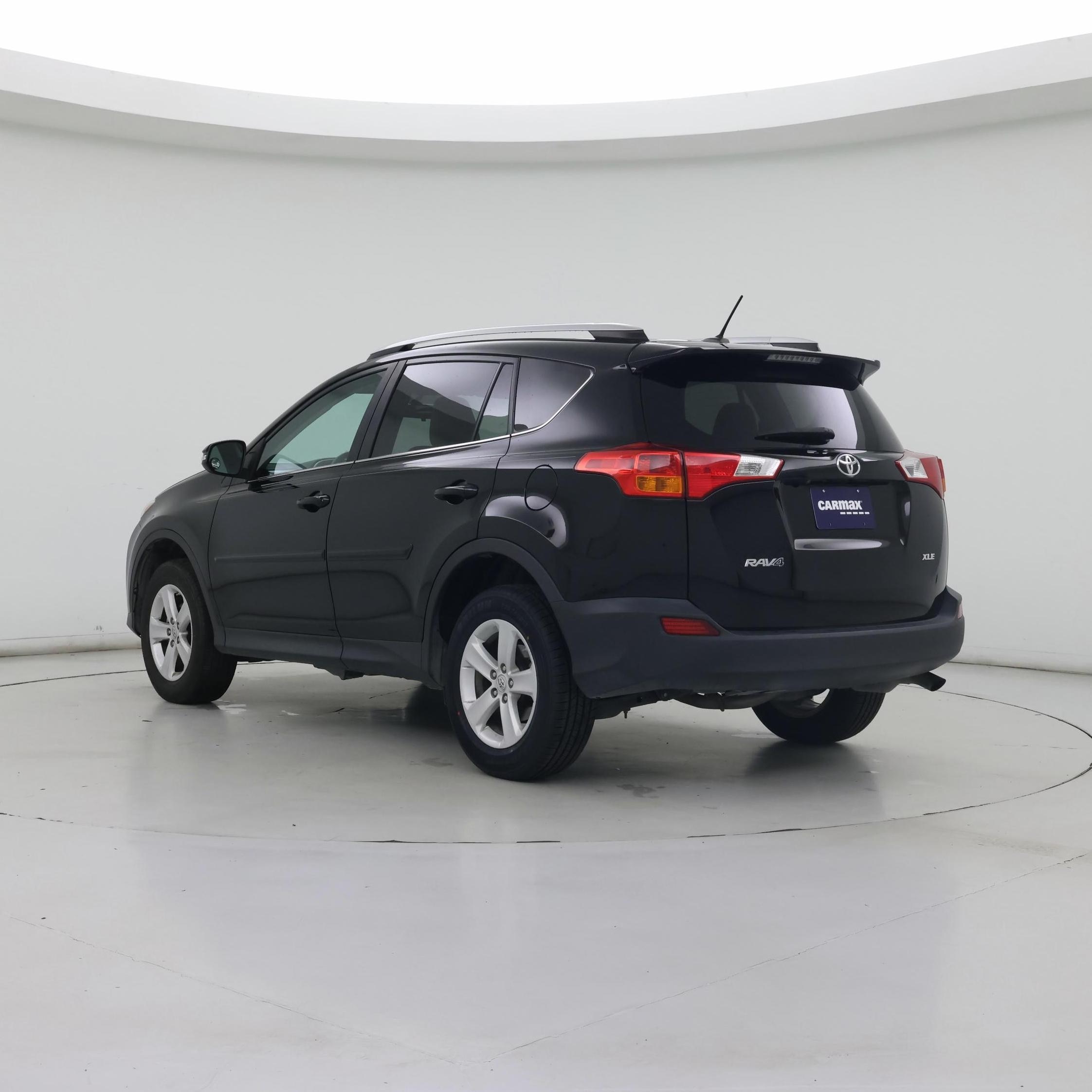 Thumbnail: 2014 Toyota RAV4 - 2