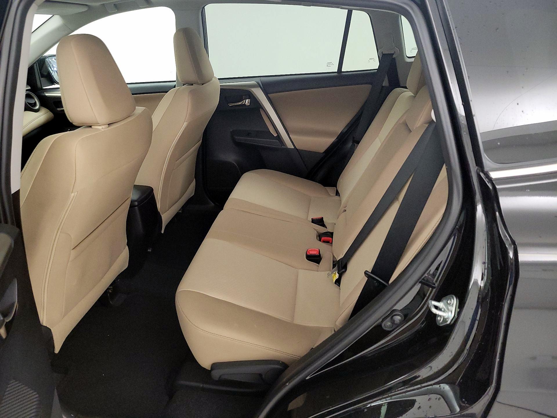 Thumbnail: 2014 Toyota RAV4 - 20