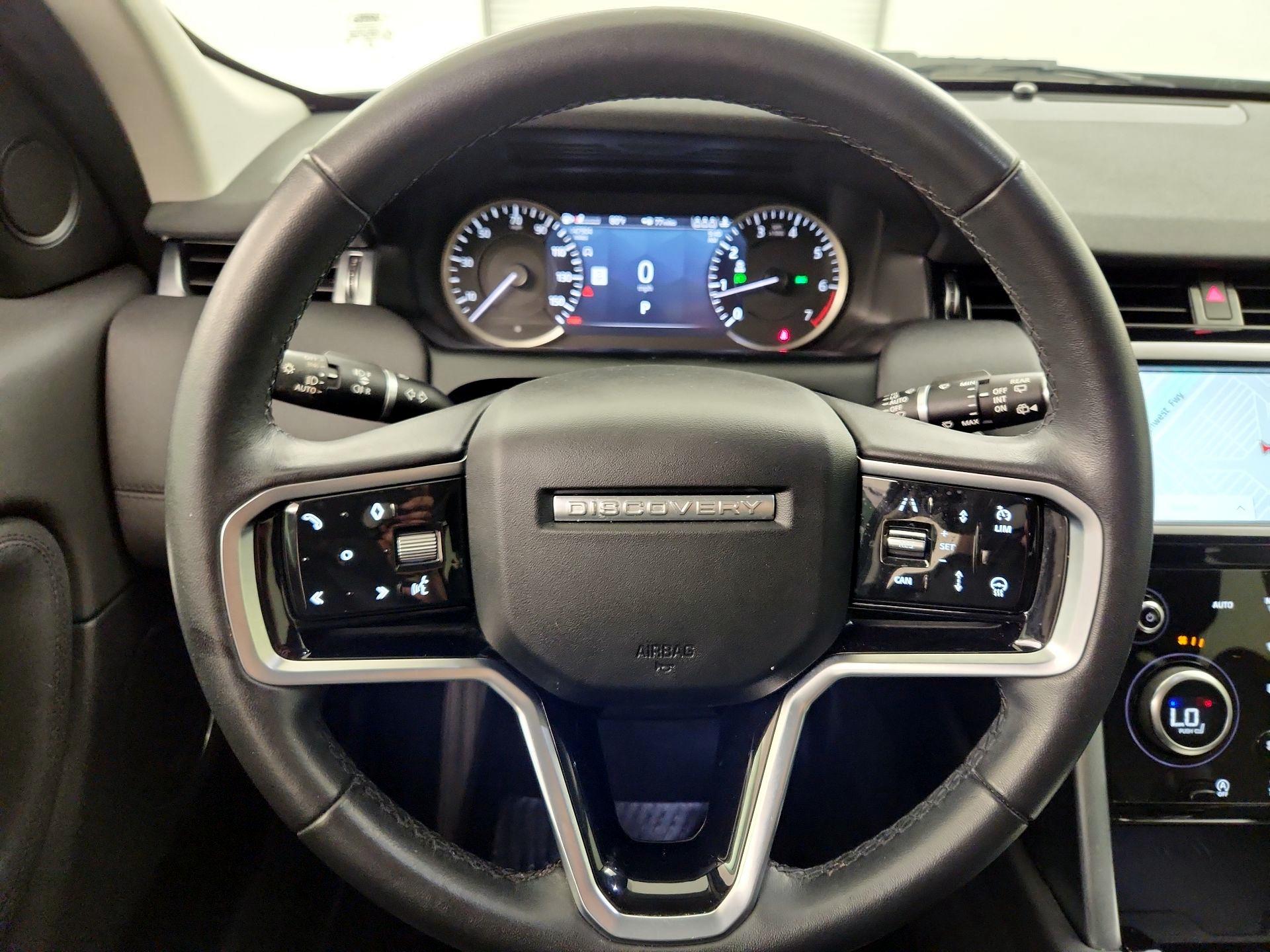 Thumbnail: 2023 Land Rover Discovery Sport - 10