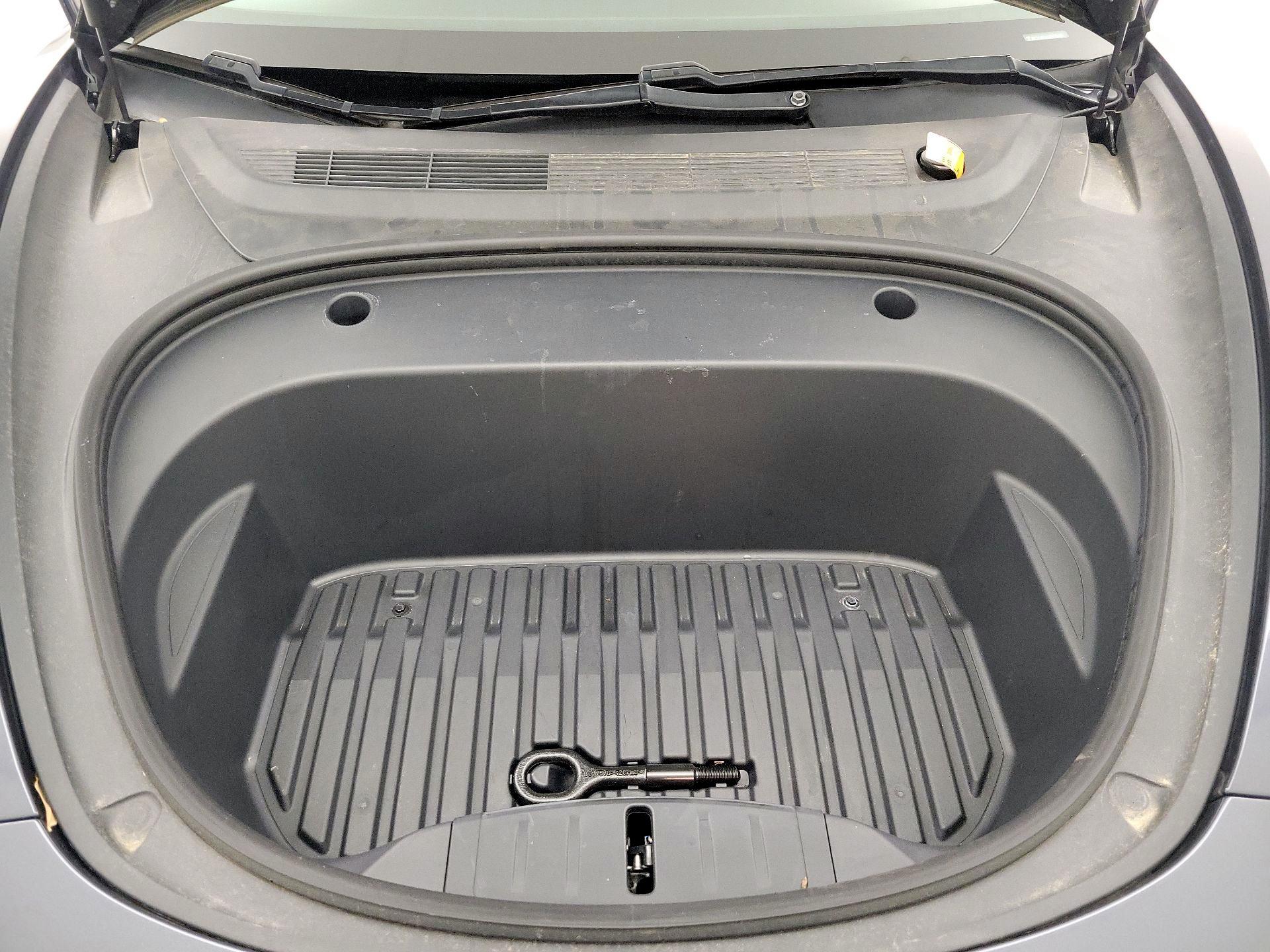 Thumbnail: 2021 Tesla Model 3 - 20