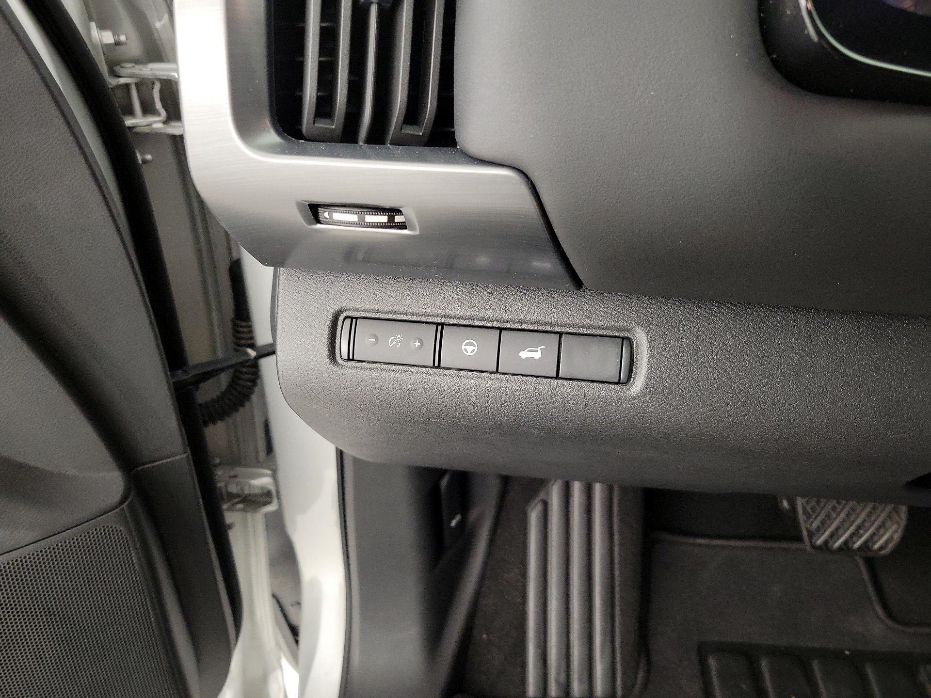 Thumbnail: 2025 Nissan Pathfinder - 13