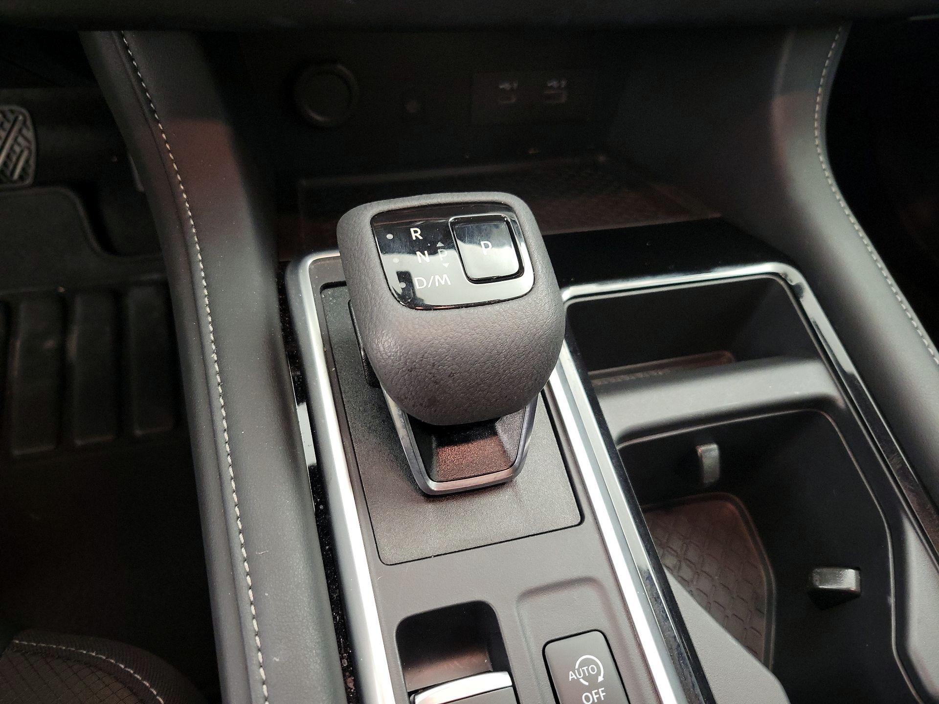 Thumbnail: 2025 Nissan Pathfinder - 17