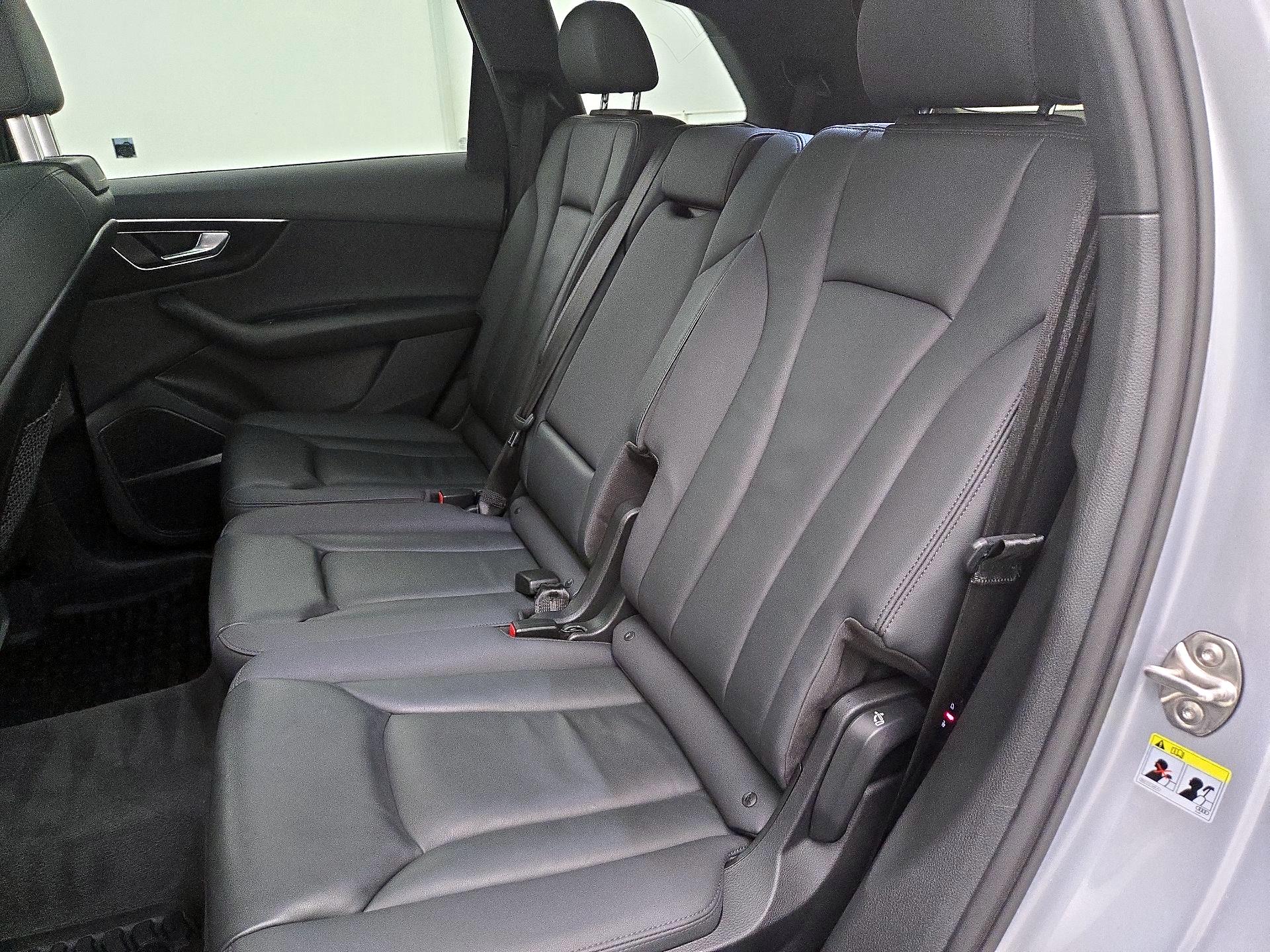 Thumbnail: 2022 Audi Q7 - 20