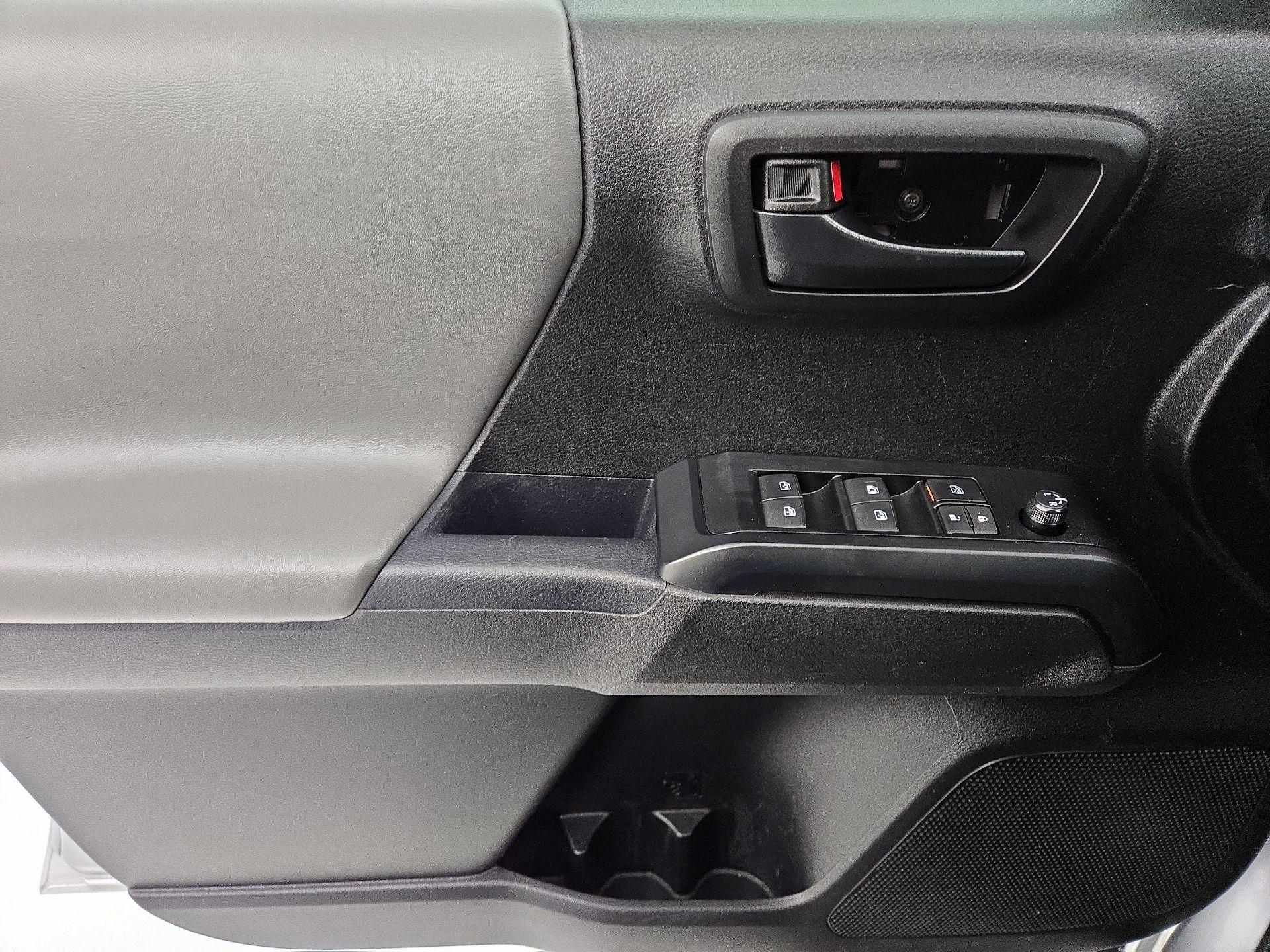 Thumbnail: 2023 Toyota Tacoma - 12