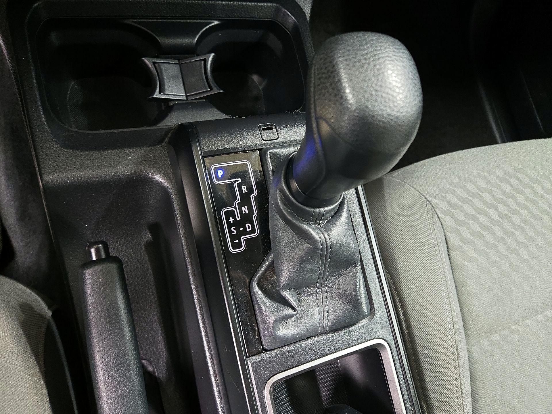 Thumbnail: 2023 Toyota Tacoma - 16