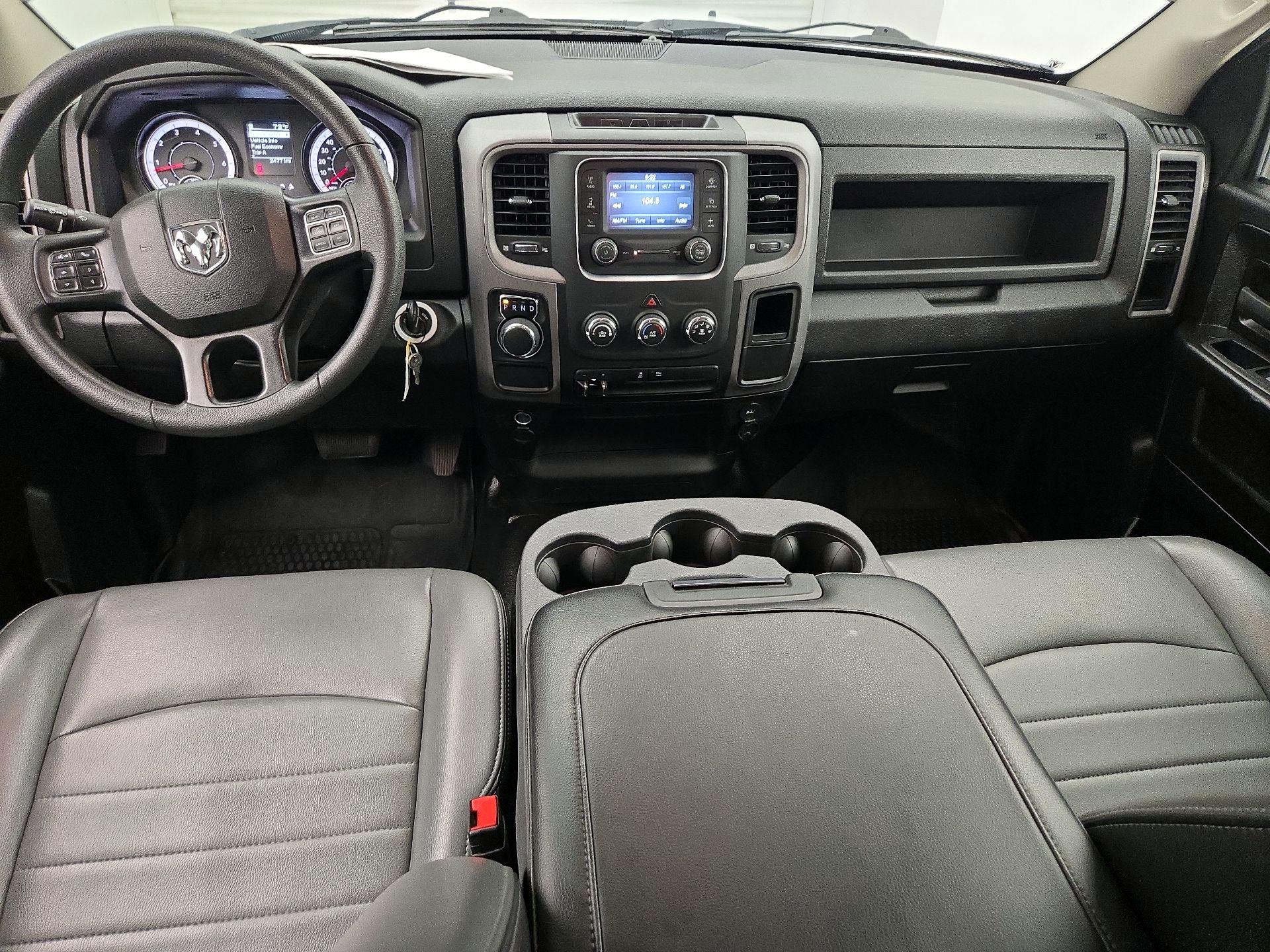 Thumbnail: 2023 RAM 1500 Classic - 9