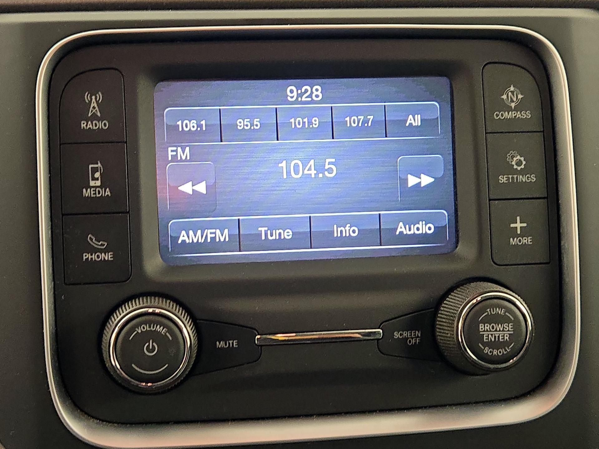 Thumbnail: 2023 RAM 1500 Classic - 15